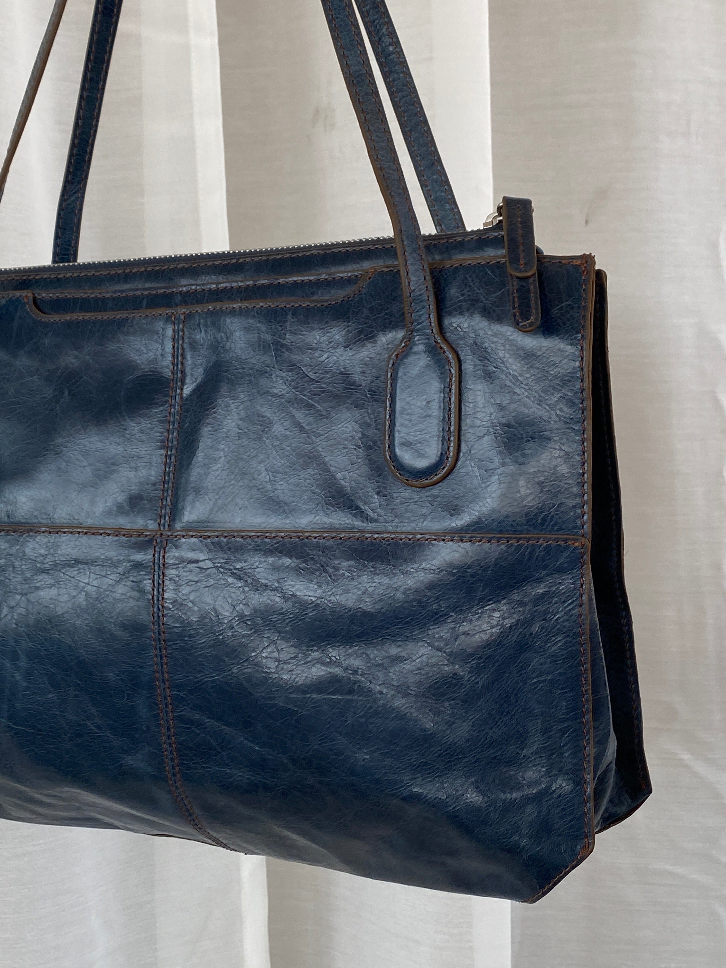 Vintage Hobo The Original Friar Genuine Leather Navy Shoulder Bag - Balagan Vintage Handbags 00s, 90s, bag, genuine leather, NEW IN, shoulder bag, Y2K