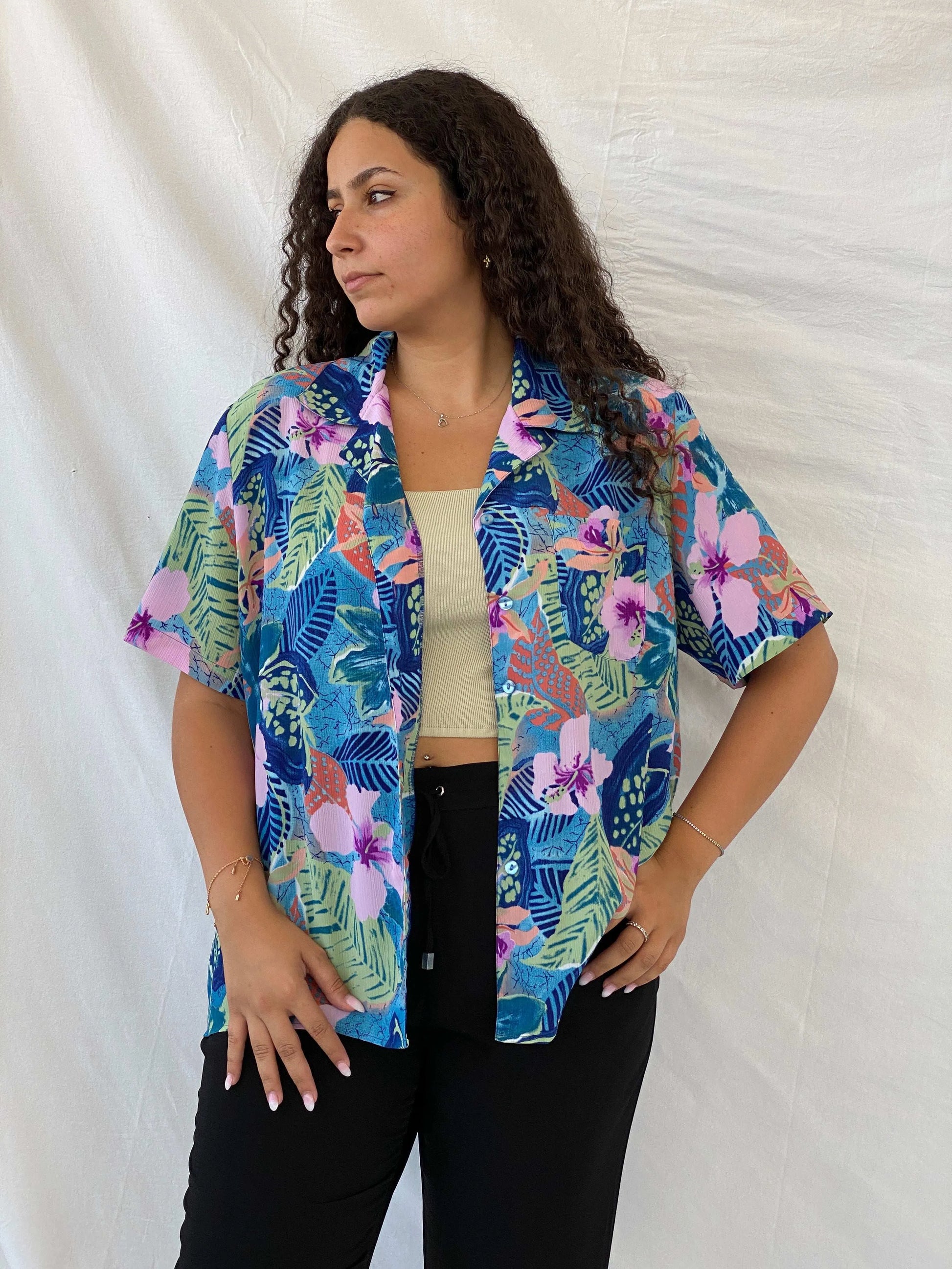Vintage IMAGE Colorful Blue and Pink Tropical Floral Button Shirt - XL - Balagan Vintage Half Sleeve Shirt 00s, 90s, Dina, floral shirt, half sleeve shirt, Hawaiian shirt, oversized, oversized shirt, print, printed shirt