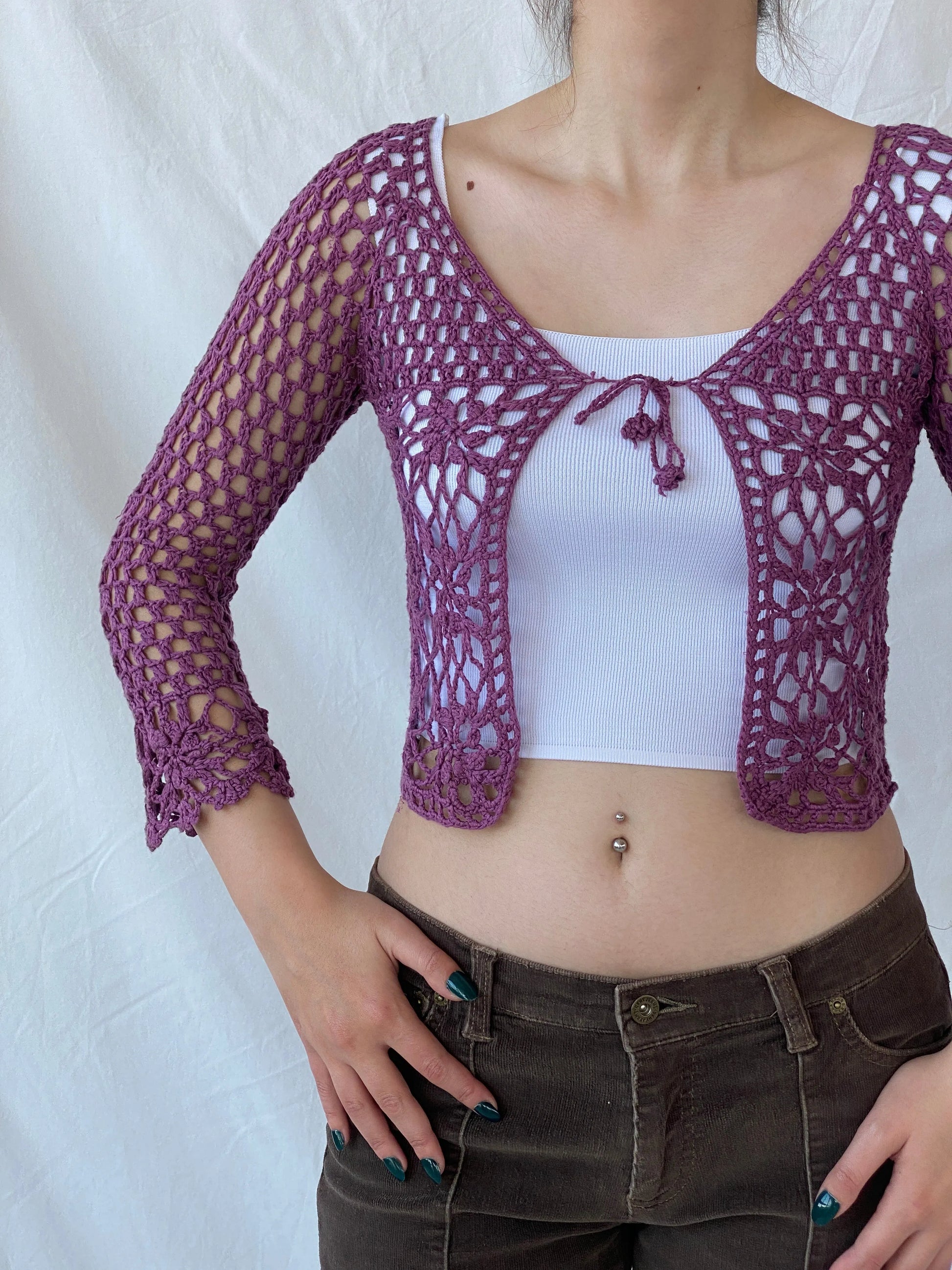 Vintage In Fashion Purple Crochet Cropped Women’s Cardigan - S - Balagan Vintage Cardigan 00s, Ayah, cardigan, consignment, crochet, Tasnim, women top