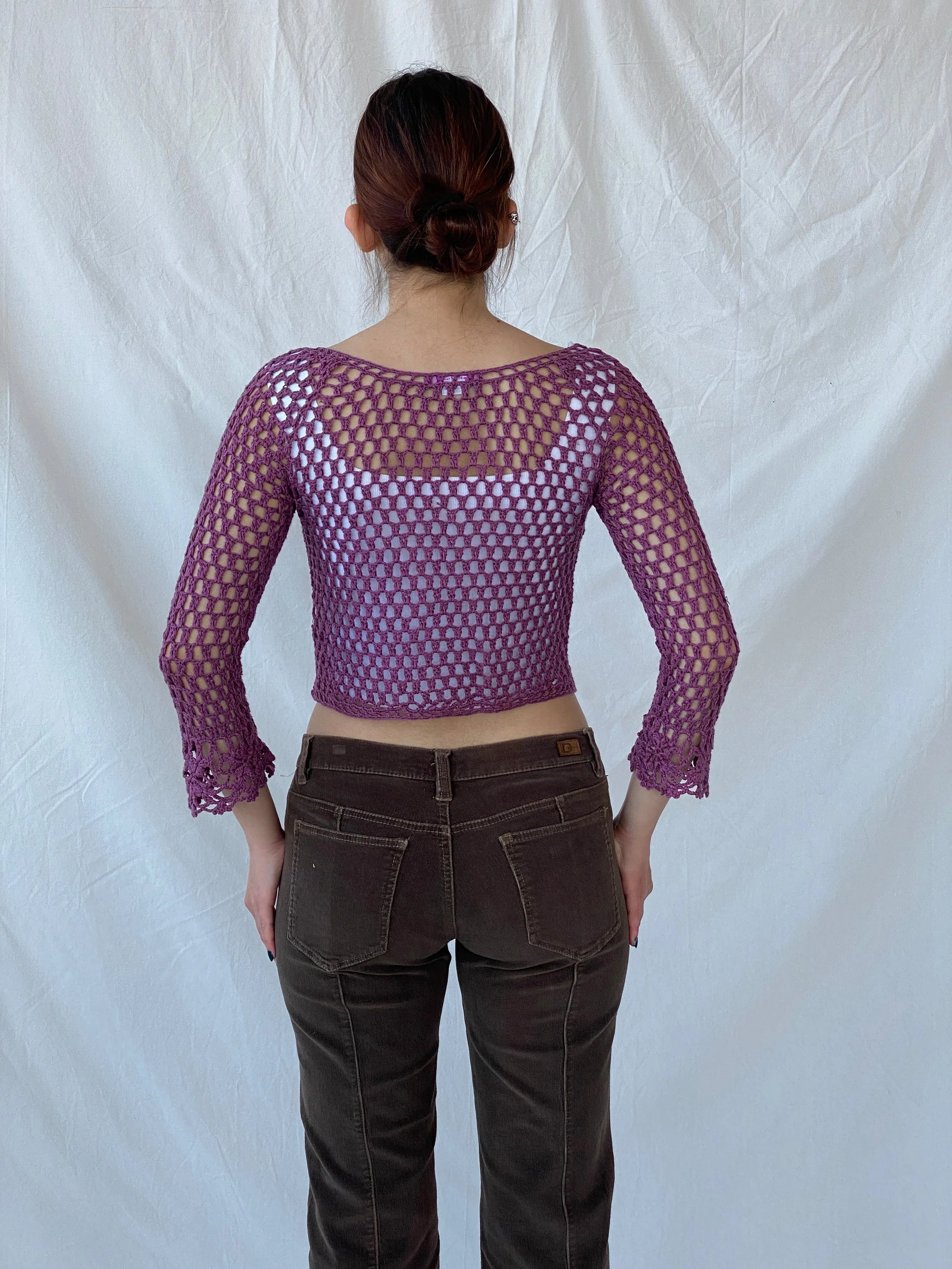 Vintage In Fashion Purple Crochet Cropped Women’s Cardigan - S - Balagan Vintage Cardigan 00s, Ayah, cardigan, consignment, crochet, Tasnim, women top