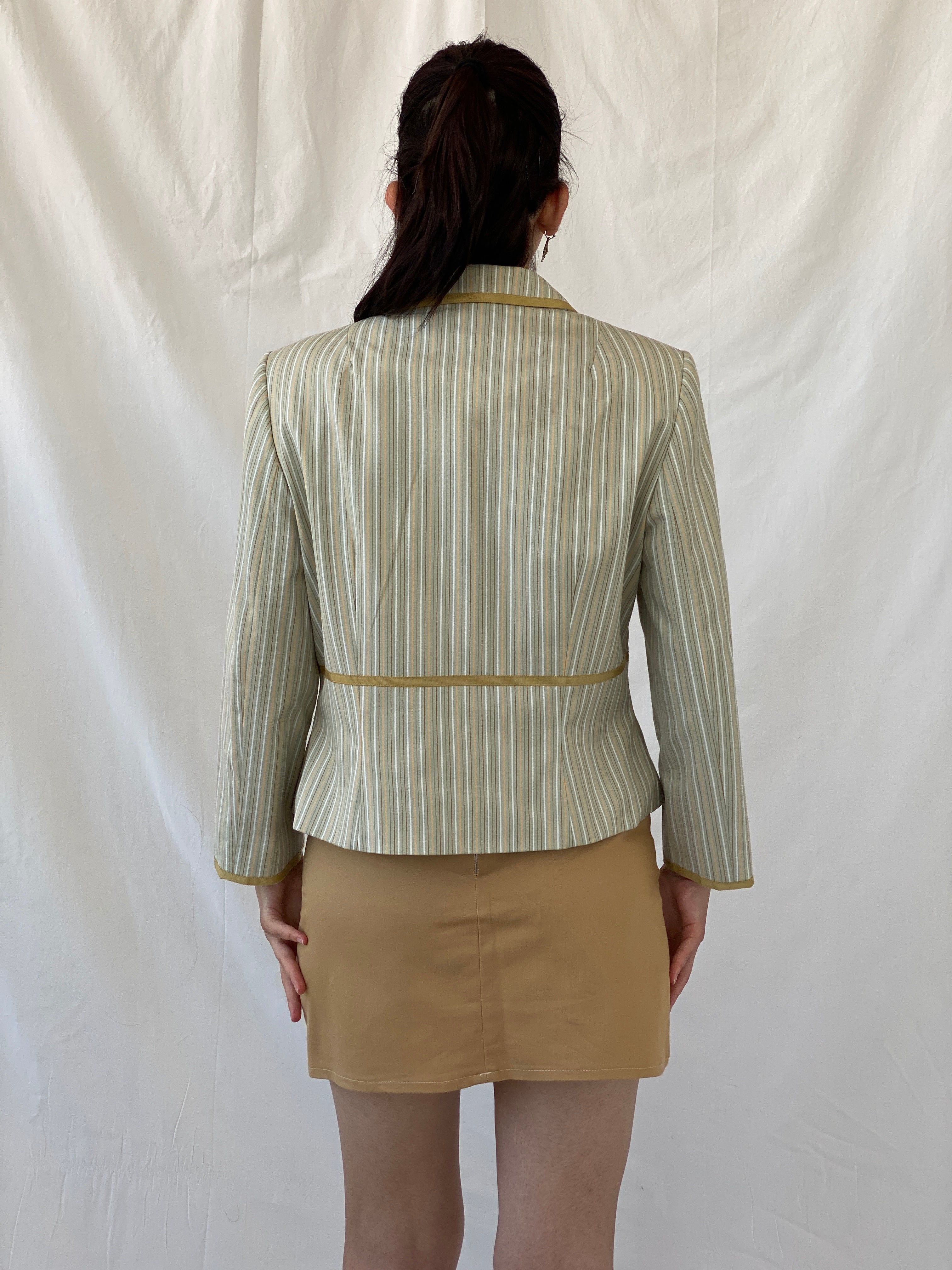 Vintage Isabel & Nina Green Striped Floral Buttons Blazer - XL - Balagan Vintage Blazer 00s, Ayah, blazer, Coats&Jackets, consignment, denim, full sleeve blazer, Tasnim, winter, Women's Blazers