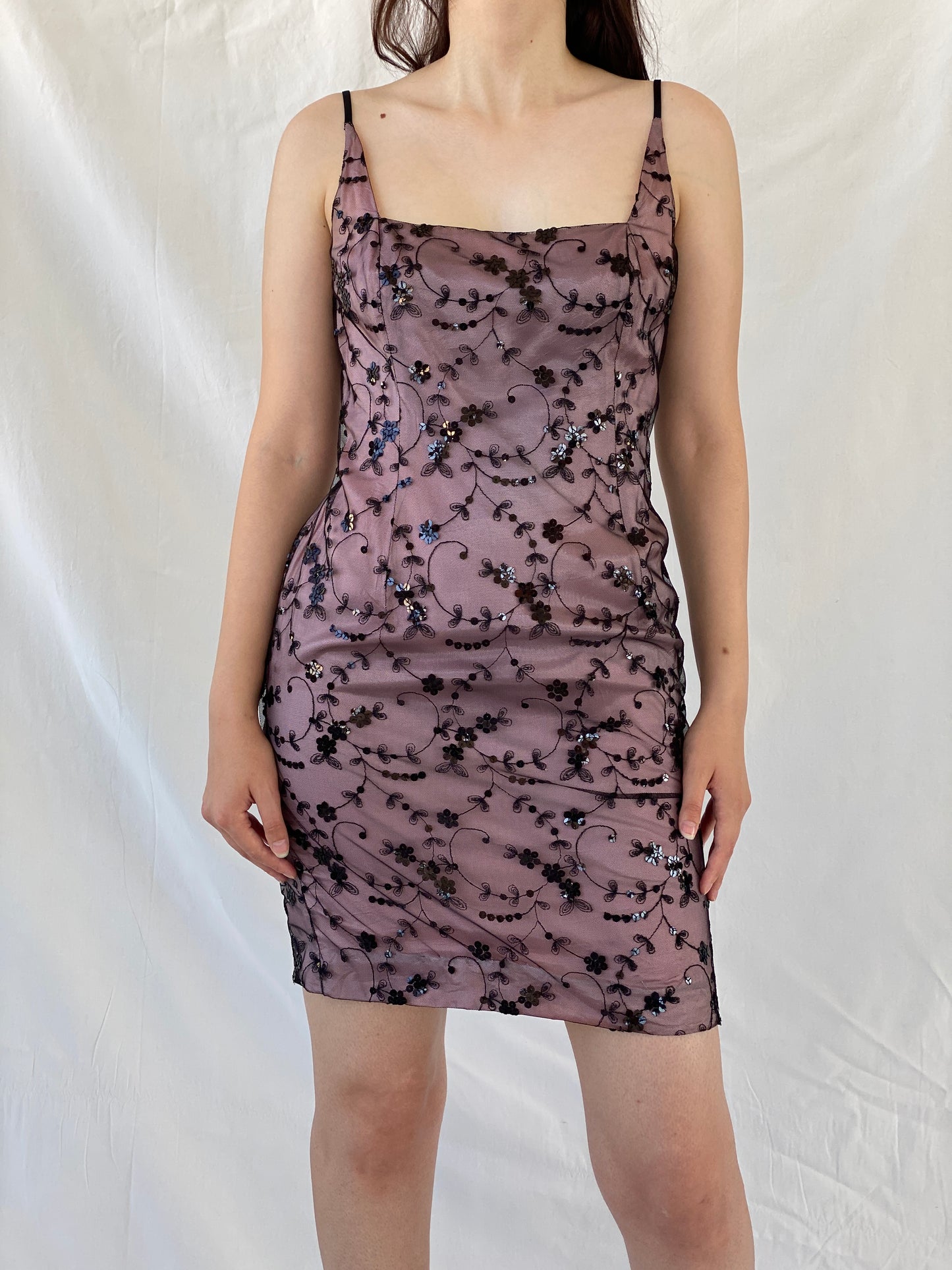 Vintage Jones New York Sequined Floral Pink Black Mesh Bodycon Short Dress - M - Balagan Vintage Midi Dress 90s, Ayah, consignment, dress, midi dress, NEW IN, Rand, vintage dress, Wedding Guest