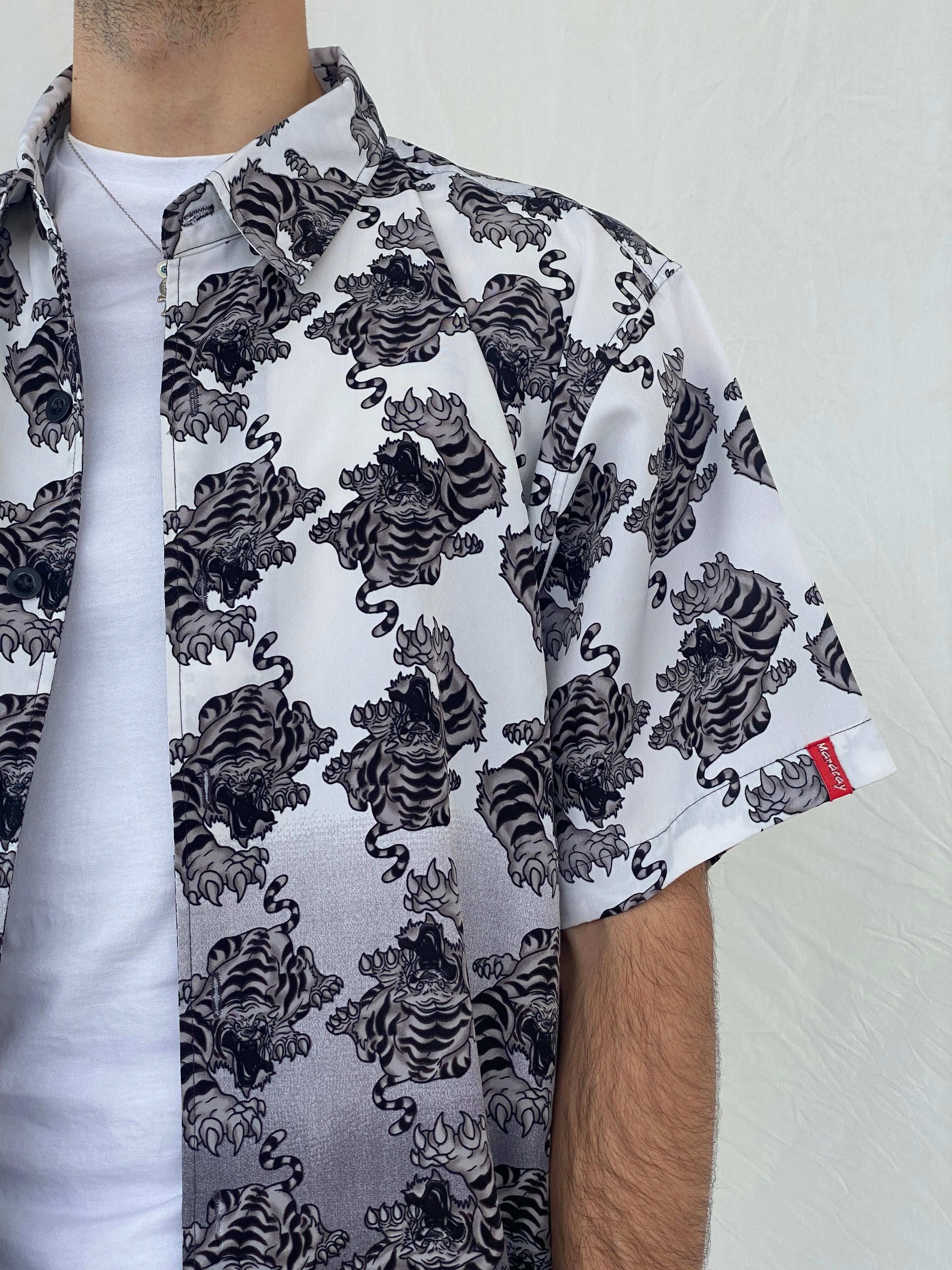 Vintage Maracky Graphic Tiger Shirt - XL - Balagan Vintage Half Sleeve Shirt 90s, Awsam, half sleeve shirt, mens shirt, printed shirt