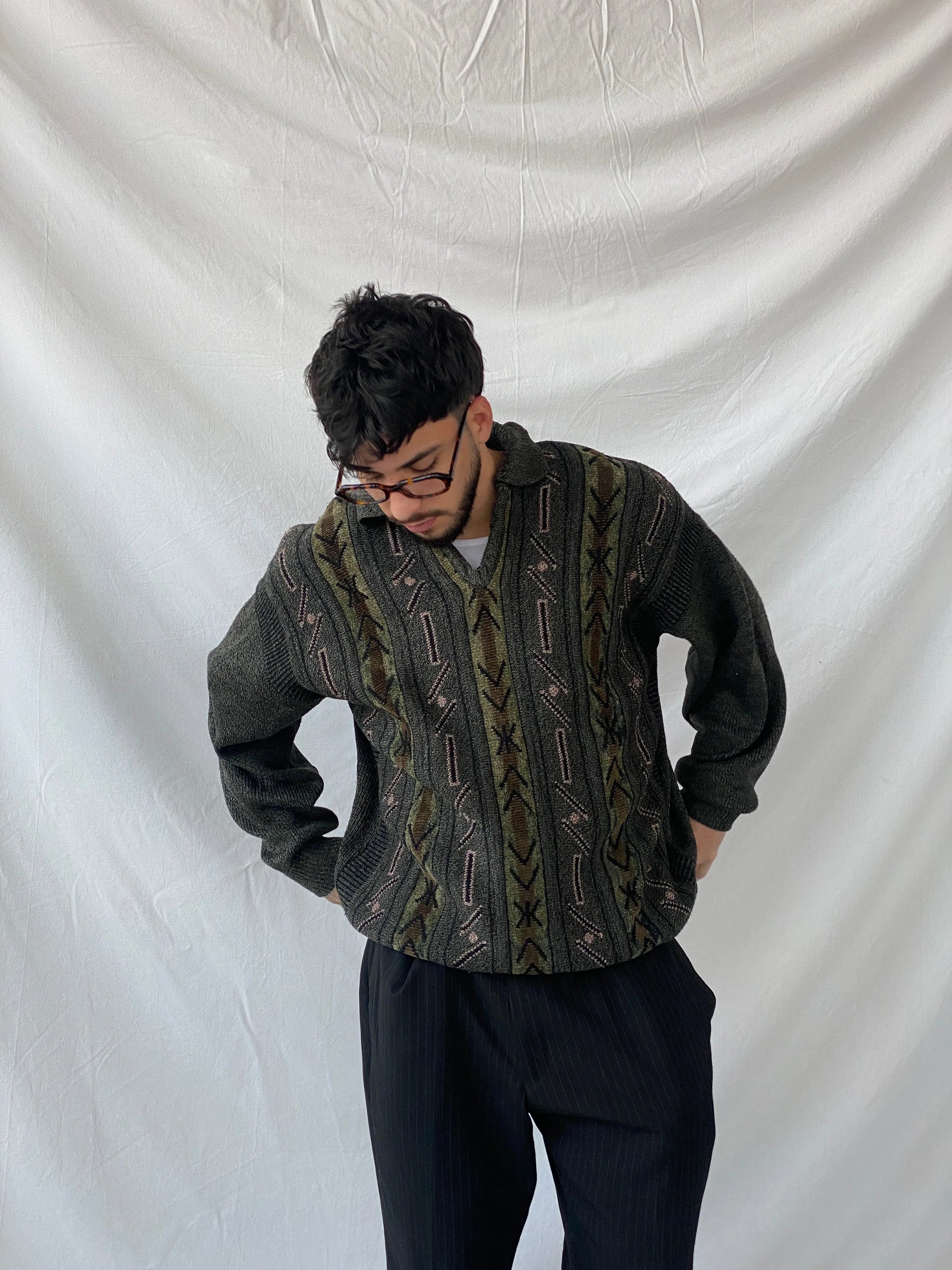 Vintage Men’s Green Knitted Crew Neck Geometric Jumper Sweater - L - Balagan Vintage Sweater 90s, Hamza, knit, knitted, knitted sweater, men, streetwear, vintage, vintage sweater, winter