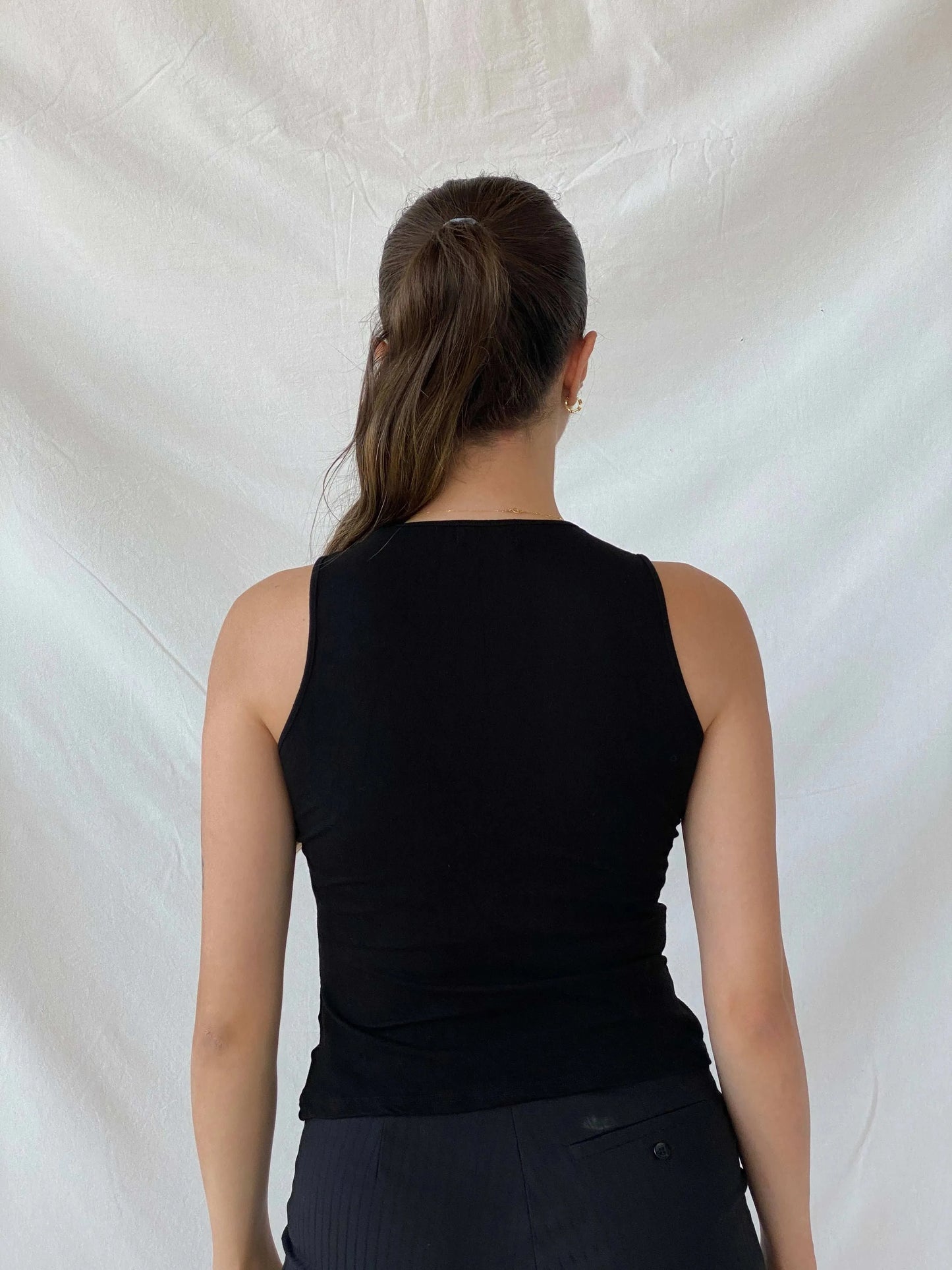 Vintage Morgan De Toi Red Floral Beaded Black Sleeveless Top - M - Balagan Vintage Sleeveless Top floral embroidery, Mira, sleeveless top, women top