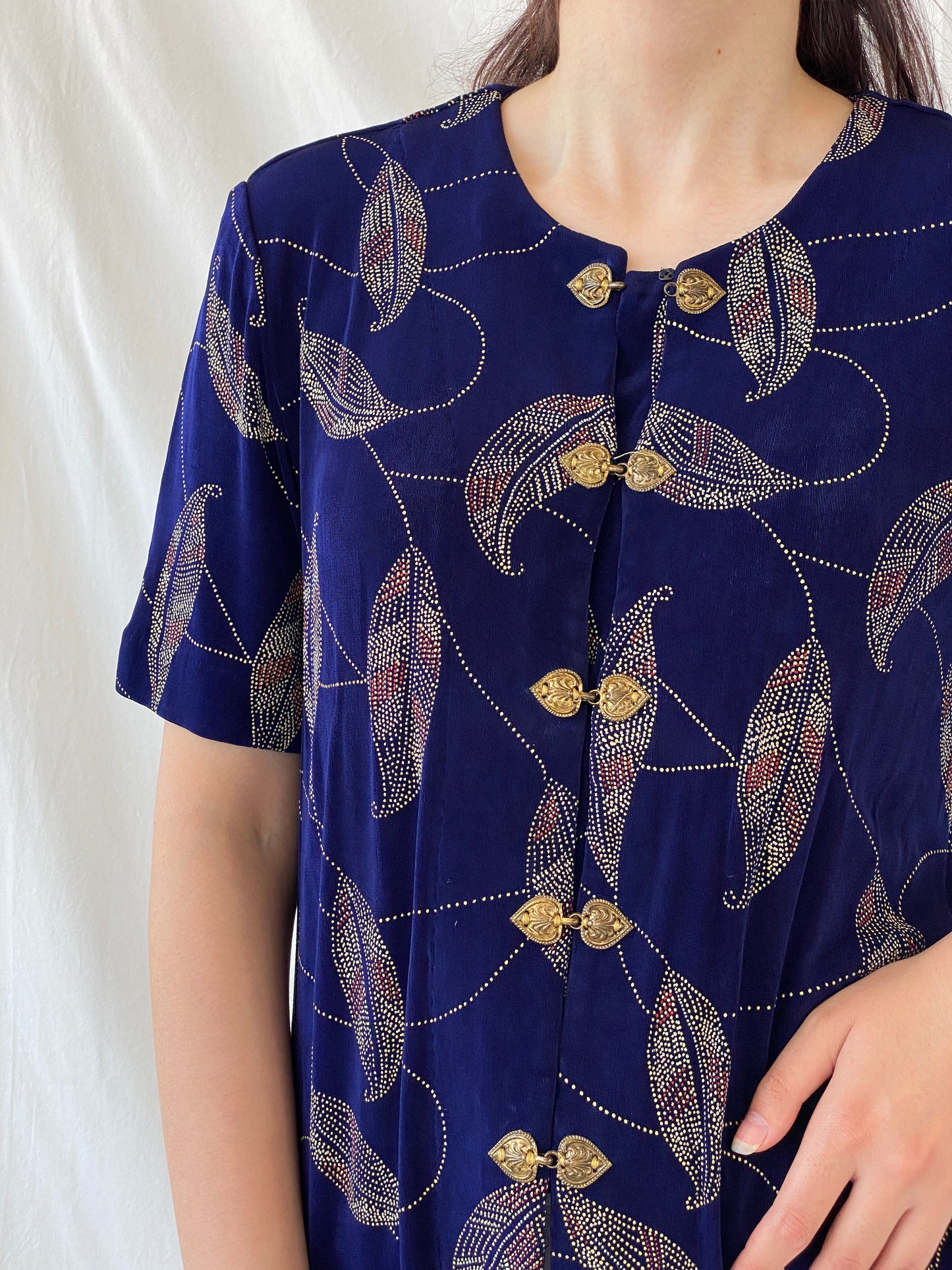 Vintage Navy Blue Gold Leaf Print Cardigan Blouse with Ornate Bronze Clasp Closures - L - Balagan Vintage Half Sleeve Shirt 00s, Ayah, cardigan, Coquette, Cottage core, half sleeve shirt, NEW IN, shirt, women shirt