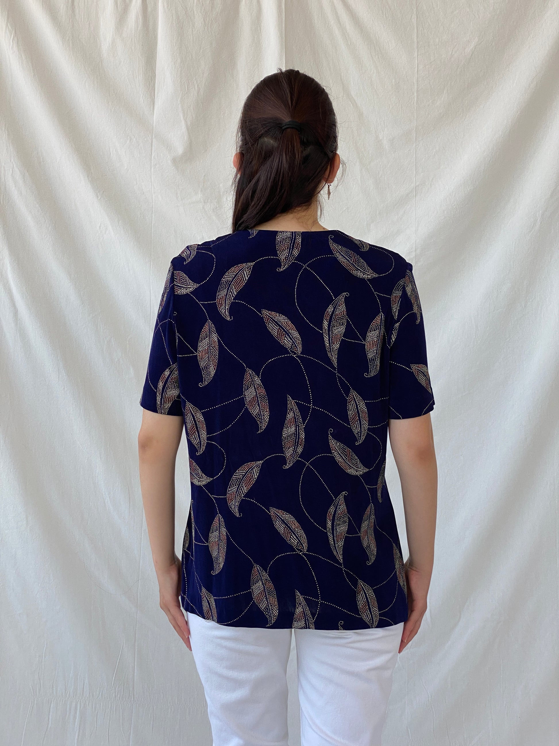 Vintage Navy Blue Gold Leaf Print Cardigan Blouse with Ornate Bronze Clasp Closures - L - Balagan Vintage Half Sleeve Shirt 00s, Ayah, cardigan, Coquette, Cottage core, half sleeve shirt, NEW IN, shirt, women shirt