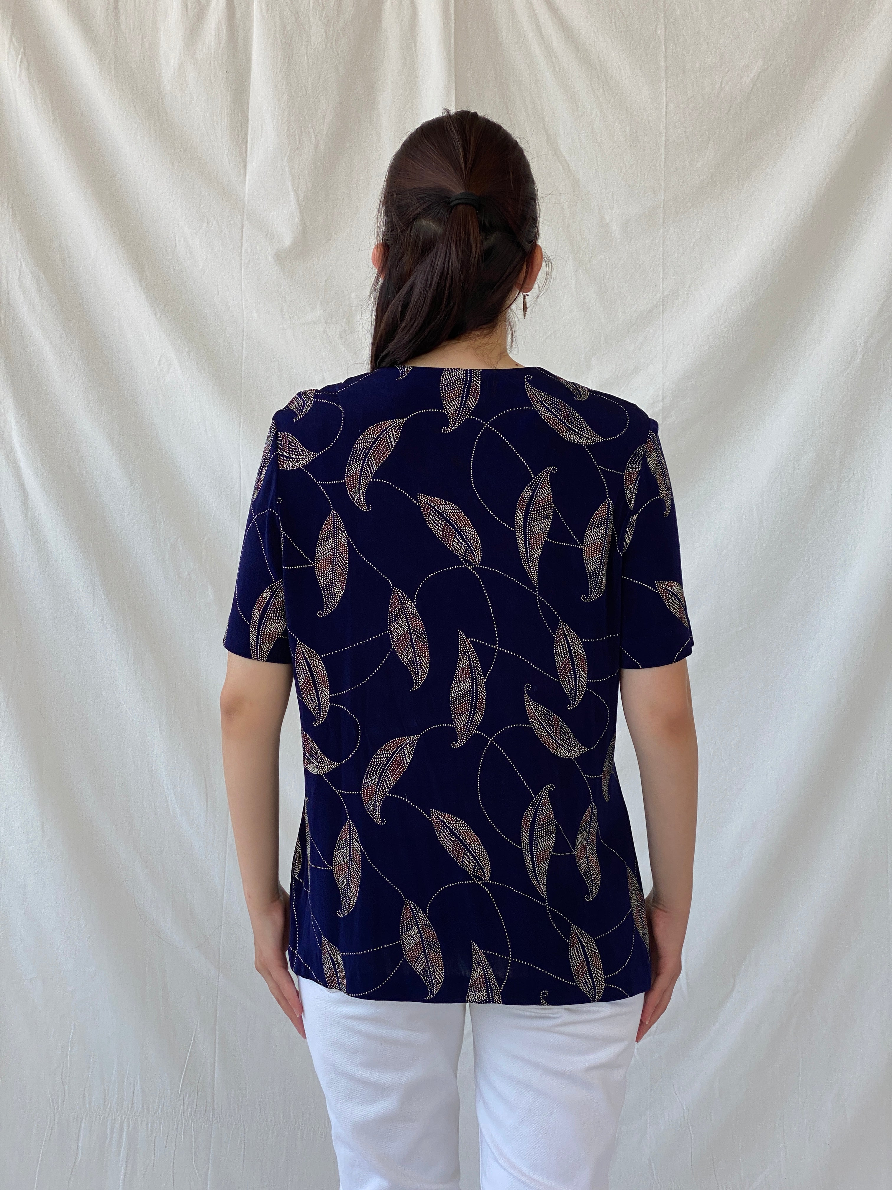 Vintage Navy Blue Gold Leaf Print Cardigan Blouse with Ornate Bronze Clasp Closures - L - Balagan Vintage Half Sleeve Shirt 00s, Ayah, cardigan, Coquette, Cottage core, half sleeve shirt, NEW IN, shirt, women shirt