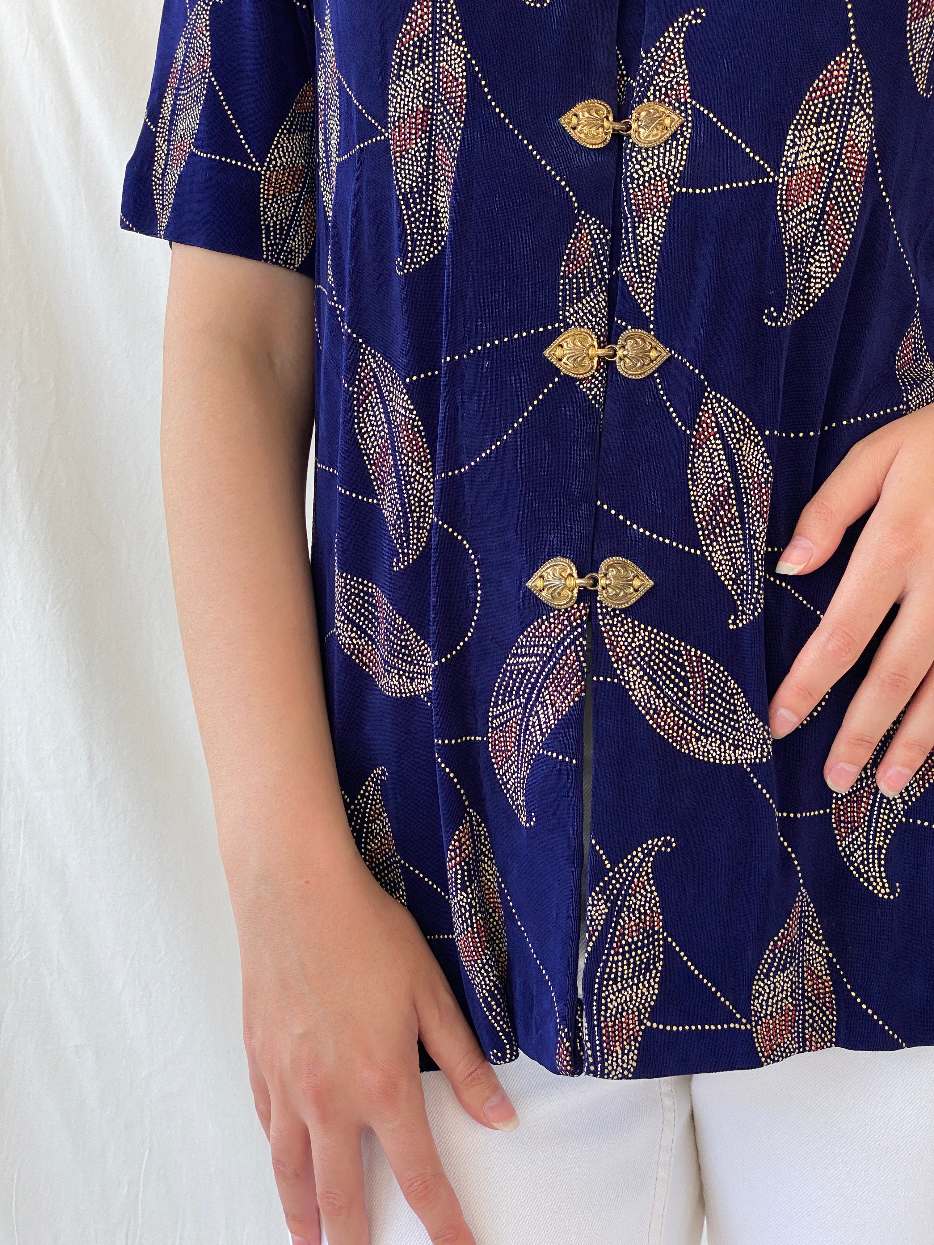 Vintage Navy Blue Gold Leaf Print Cardigan Blouse with Ornate Bronze Clasp Closures - L - Balagan Vintage Half Sleeve Shirt 00s, Ayah, cardigan, Coquette, Cottage core, half sleeve shirt, NEW IN, shirt, women shirt