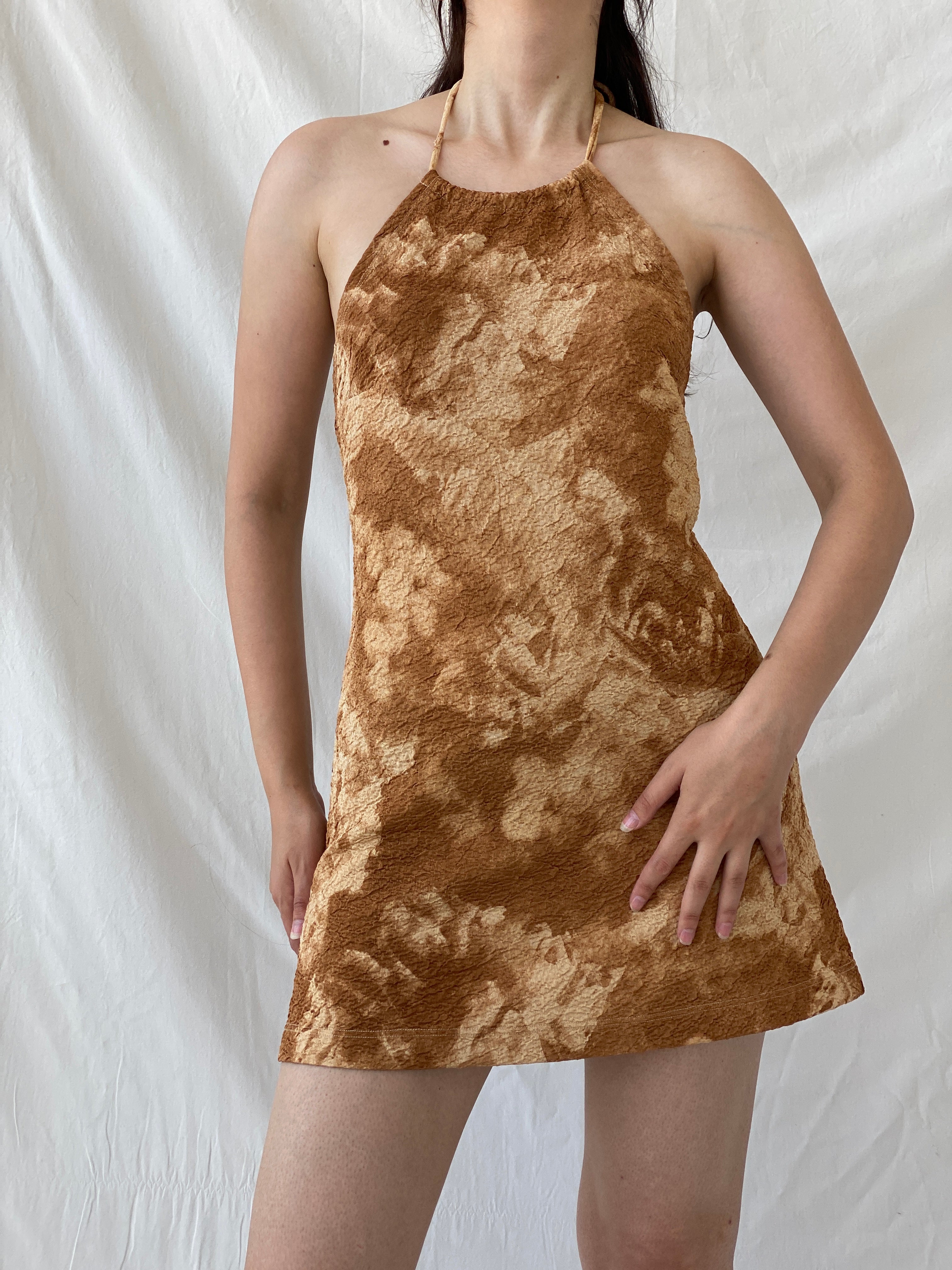 Vintage NICONETTI by Nina’s Fashion Brown Tie-dye Mini Textured Halter Dress - M - Balagan Vintage Midi Dress 90s dress, Ayah, dress, Halter Dress, midi dress, NEW IN, silk, summer dress