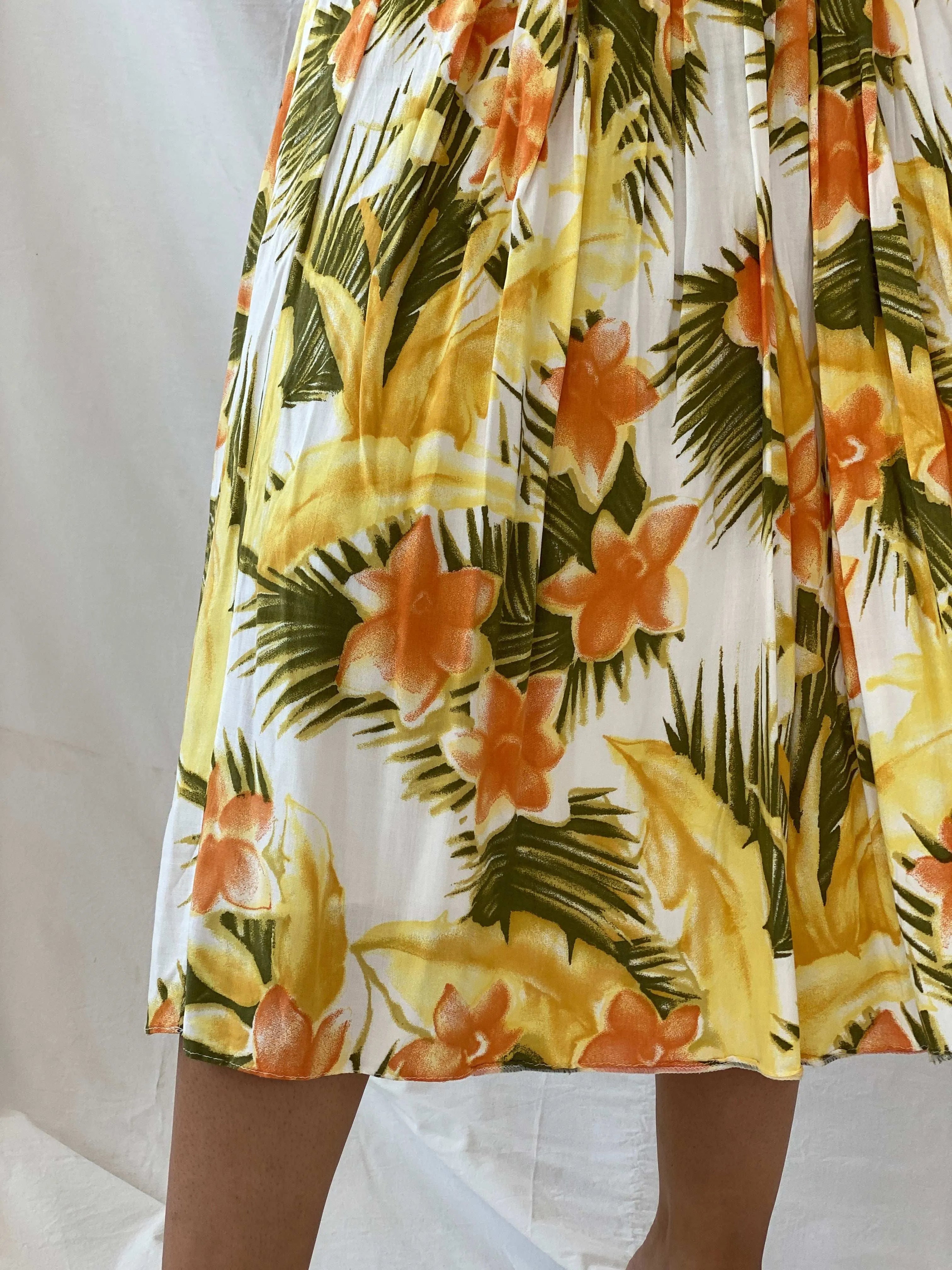 Vintage Orange & Yellow Tropical Print Midi Skirt - L - Balagan Vintage Midi Skirt 00s, 90s, Deals, Dina, floral skirt, midi skirt, women skirt