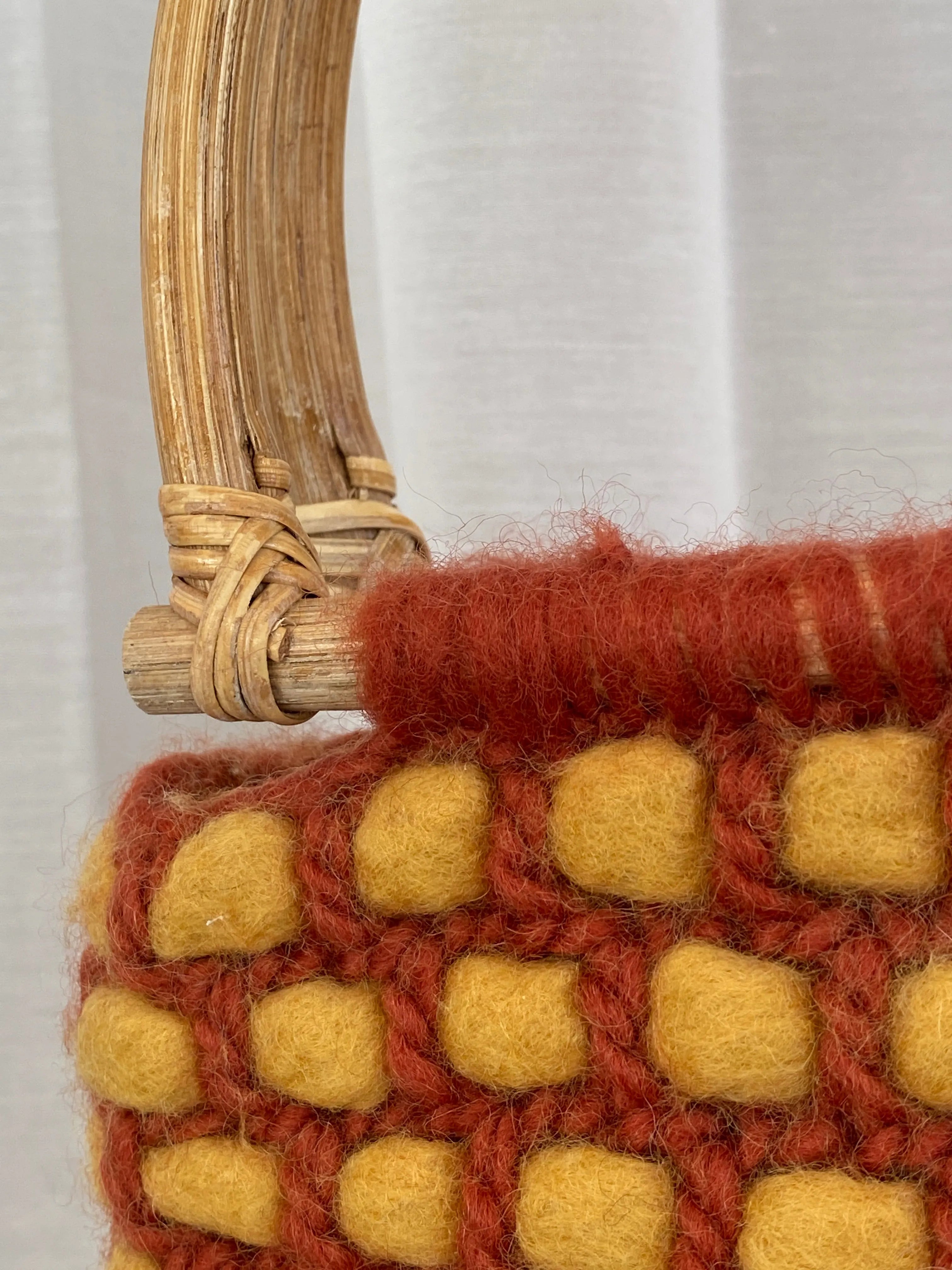 Vintage Orange Wool Crochet Wooden Handle Woven Beach Handbag - Balagan Vintage Handbags 00s, bag, crochet, handbag, shoulder bag
