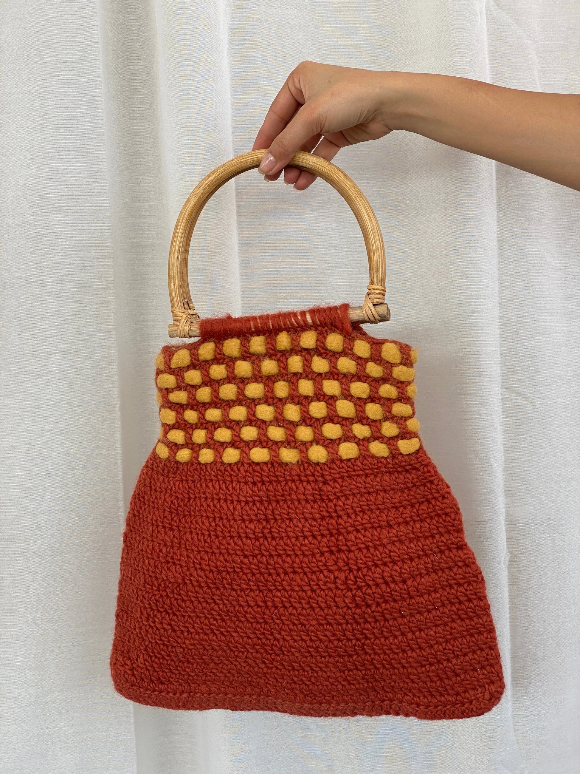 Vintage Orange Wool Crochet Wooden Handle Woven Beach Handbag - Balagan Vintage Handbags 00s, bag, crochet, handbag, shoulder bag