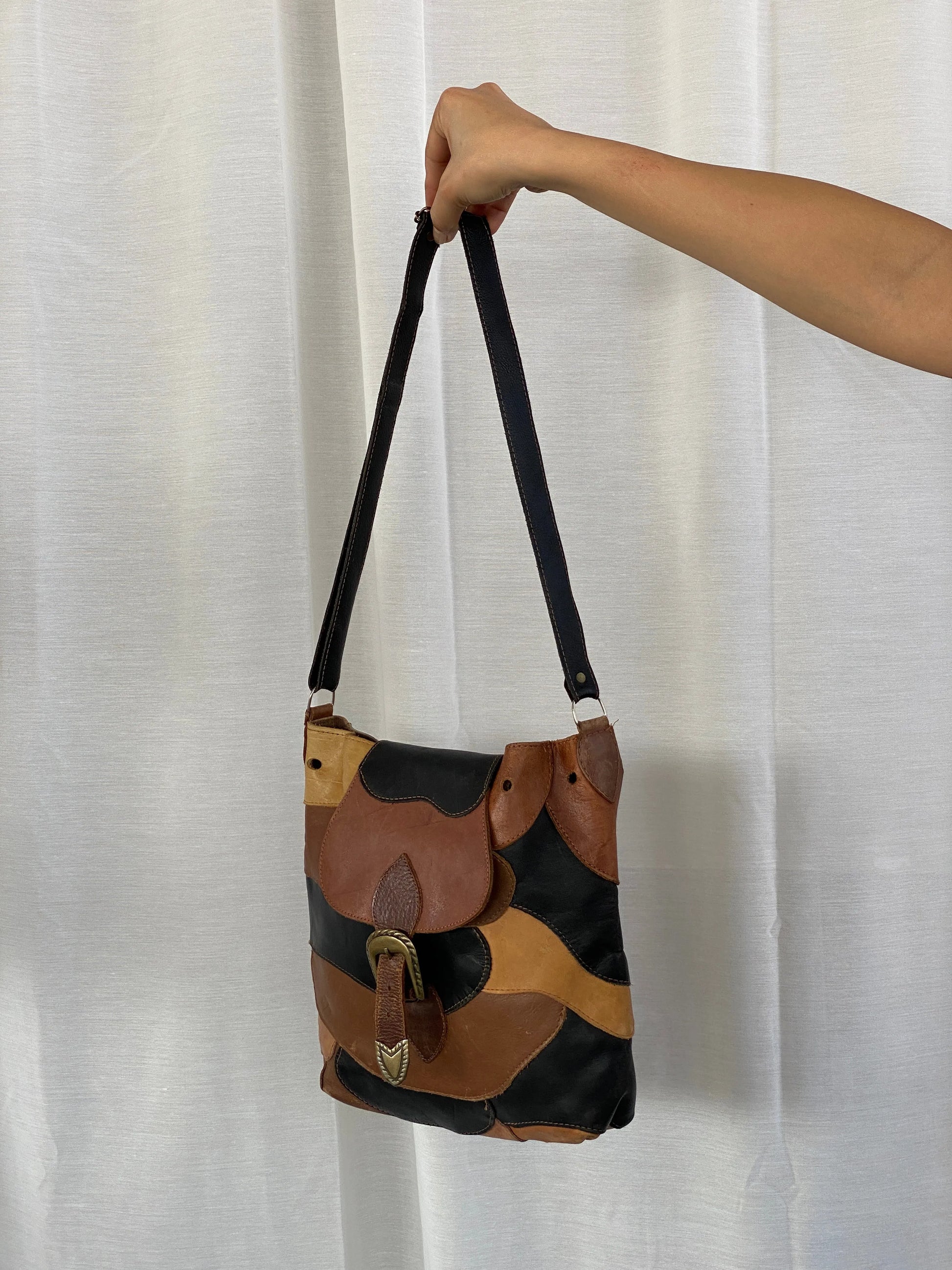 Vintage Patchwork Leather Western Saddle Crossbody Bag - Balagan Vintage Cross Body Bag 00s, 90s, bag, brown leather, cowboy, shoulder bag, Y2K