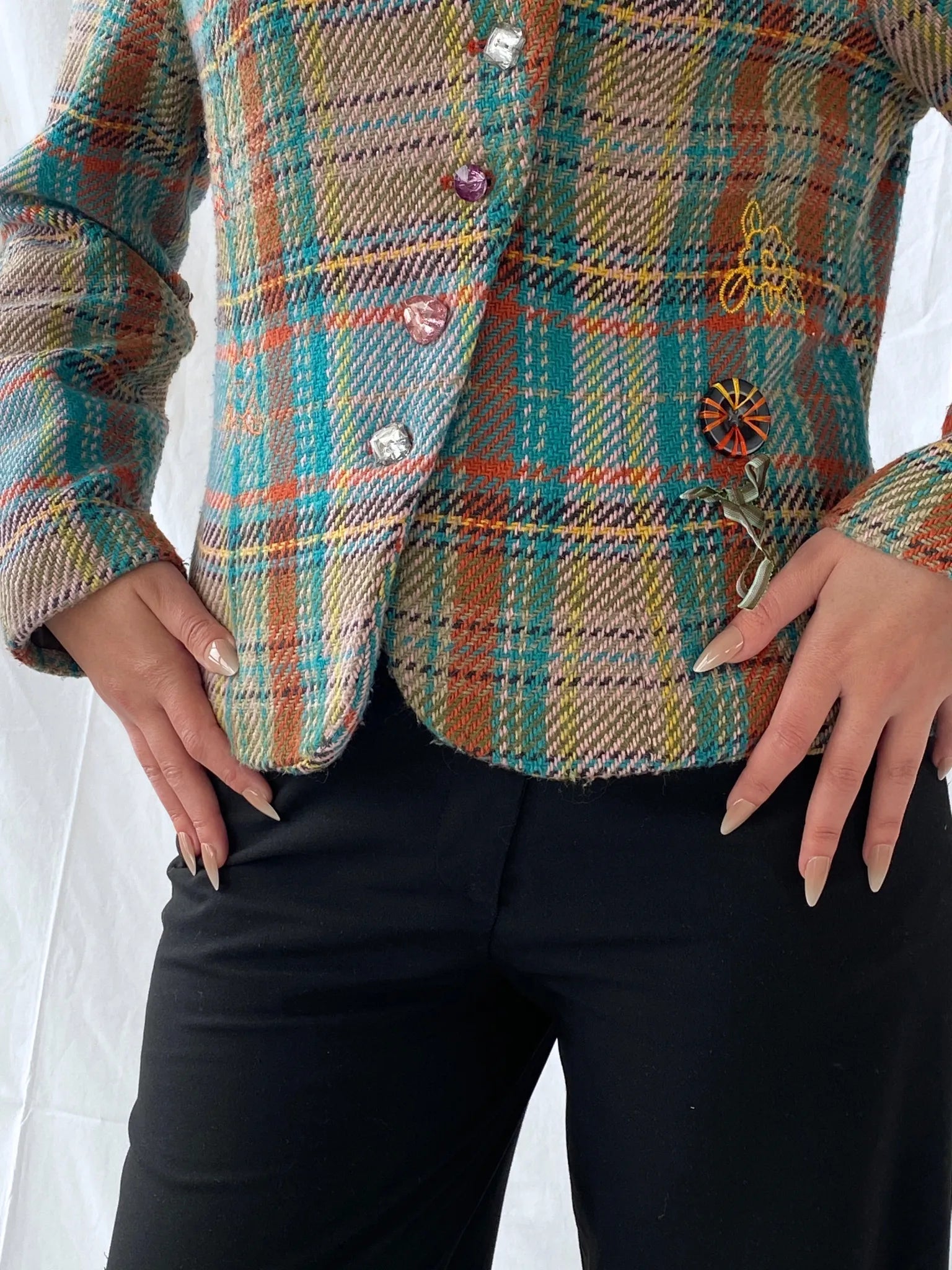Vintage Rainbow Plaid Whimsy Exaggerated Collar Women’s Blazer - L - Balagan Vintage Jacket 00s, 90s, Ayah, floral embroidery, full sleeve blazer, jacket