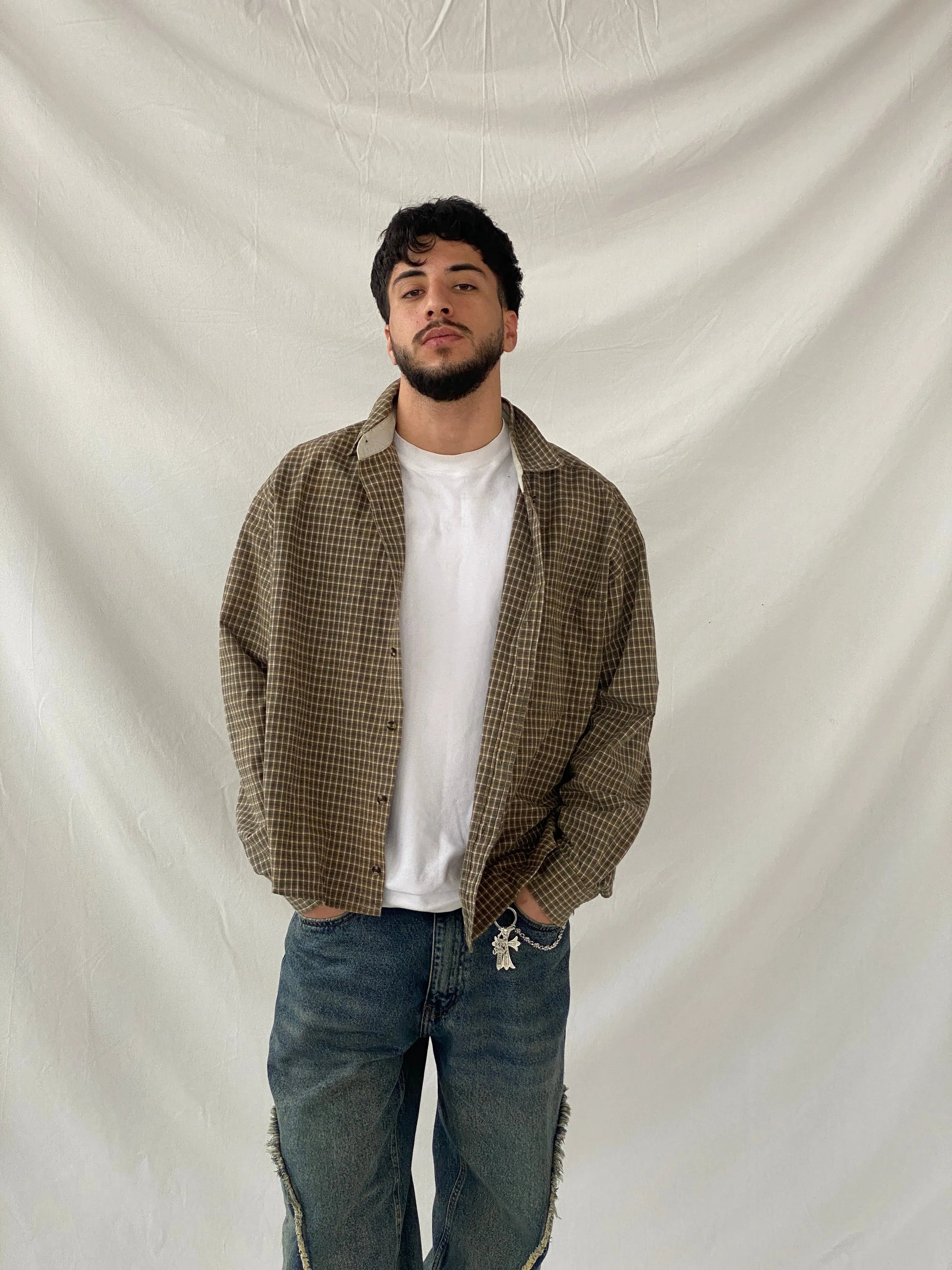 Vintage Remington Plaid Full Sleeve Button Up Men‘s Shirt - XL - Balagan Vintage Half Sleeve Top 90s, consignment, Hamza, mens shirt, striped, striped shirt, winter