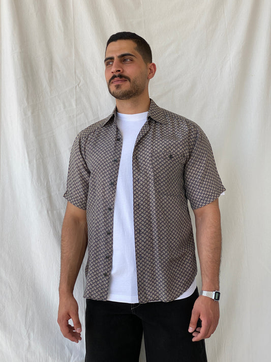 Vintage SILK UOMO by NAK Men’s Beige Navy Short Sleeve Silk Shirt - S - Balagan Vintage Half Sleeve Shirt 90s, half sleeve shirt, mens shirt, printed shirt, printed silk shirt, Ramez, silk, silk shirt