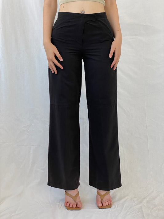Vintage Sportswear Women’s Black Pants - S - Balagan Vintage Pants 80s, 90s, Ayah, NEW IN, pants, vintage pants, windbreaker