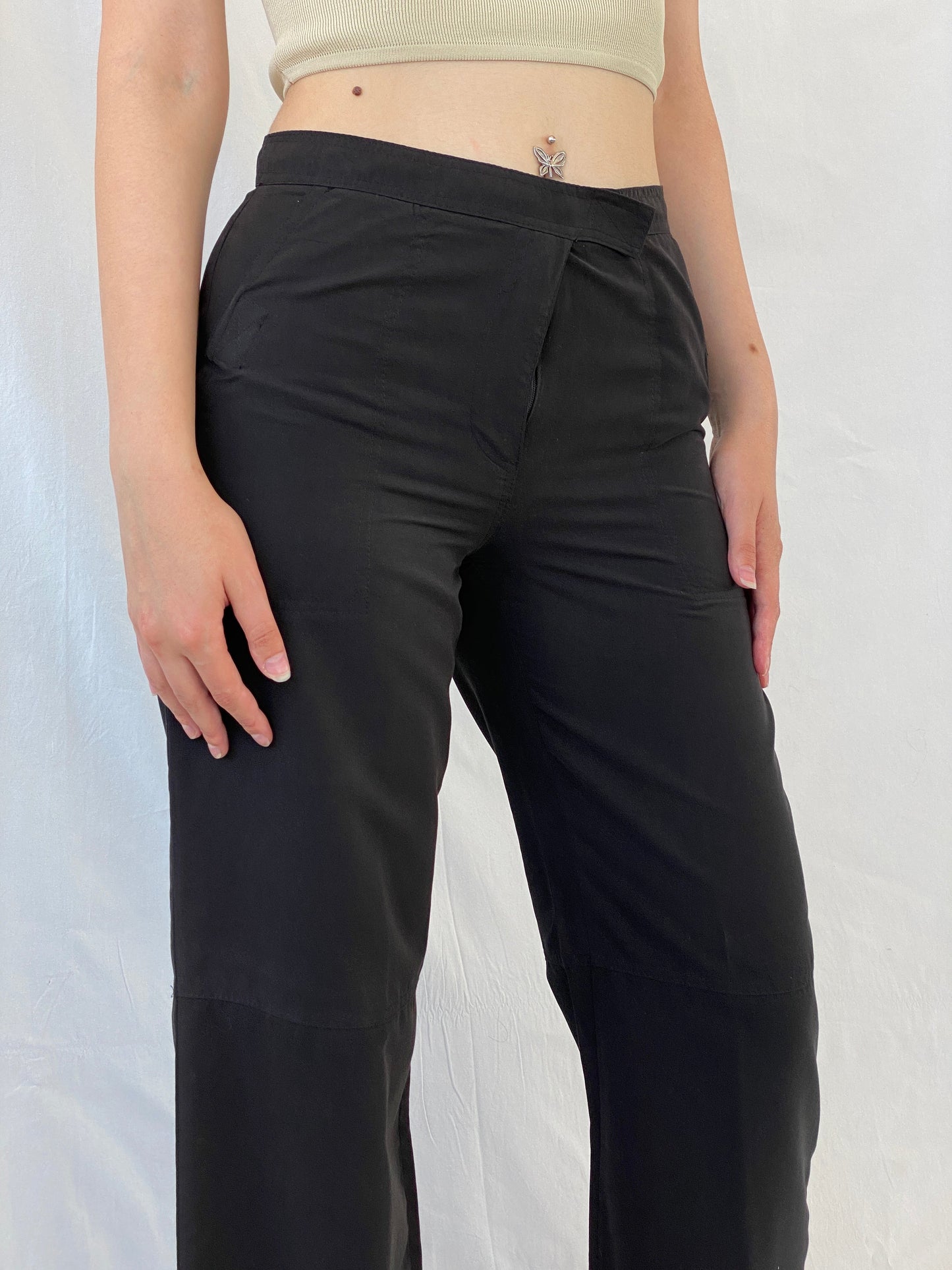 Vintage Sportswear Women’s Black Pants - S - Balagan Vintage Pants 80s, 90s, Ayah, NEW IN, pants, vintage pants, windbreaker