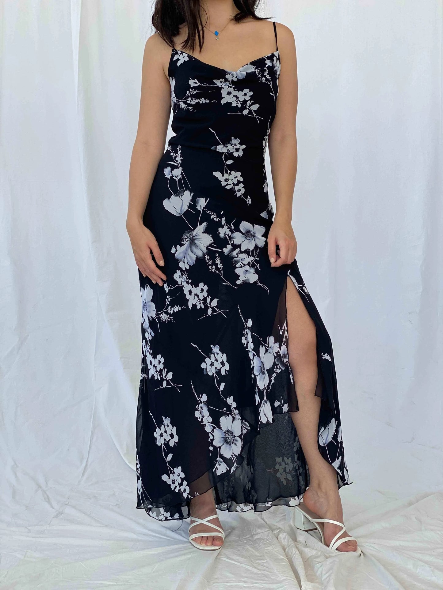 Vintage SYNDICATE Floral Gown - Balagan Vintage Evening Dress 90s dress, Batoul, black dress, Deals, floral, floral dress, formal, formal dress, Wedding Guest