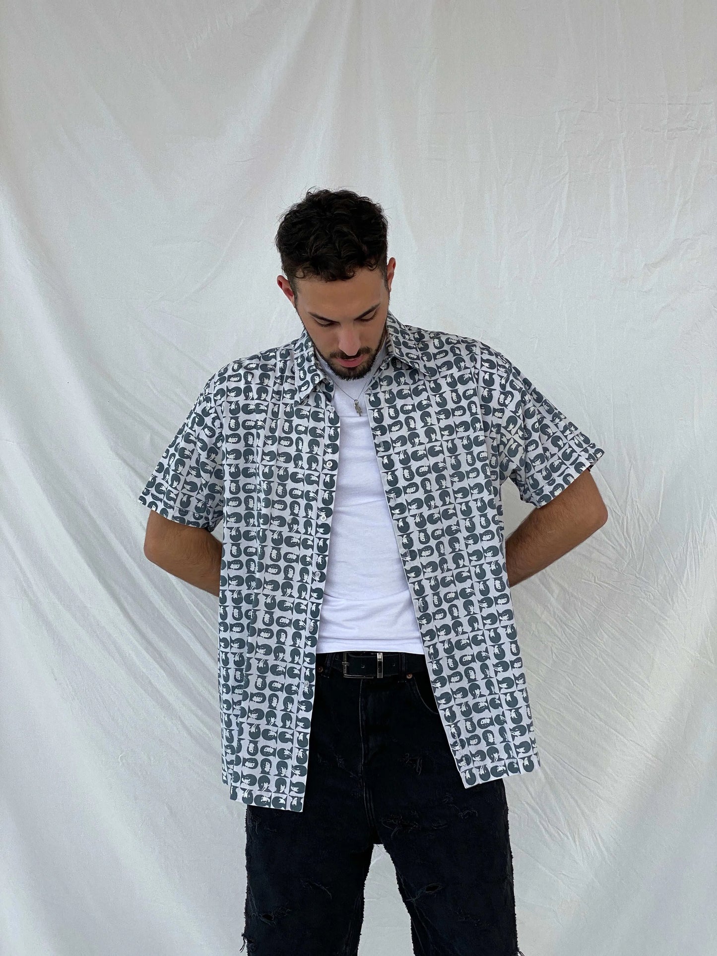 Vintage The Original Ben Sherman X Apple Corps The Beatles Graphic Shirt - XL - Balagan Vintage Half Sleeve Shirt 00s, 90s, Awsam, graphic, graphic top, half sleeve shirt, printed shirt