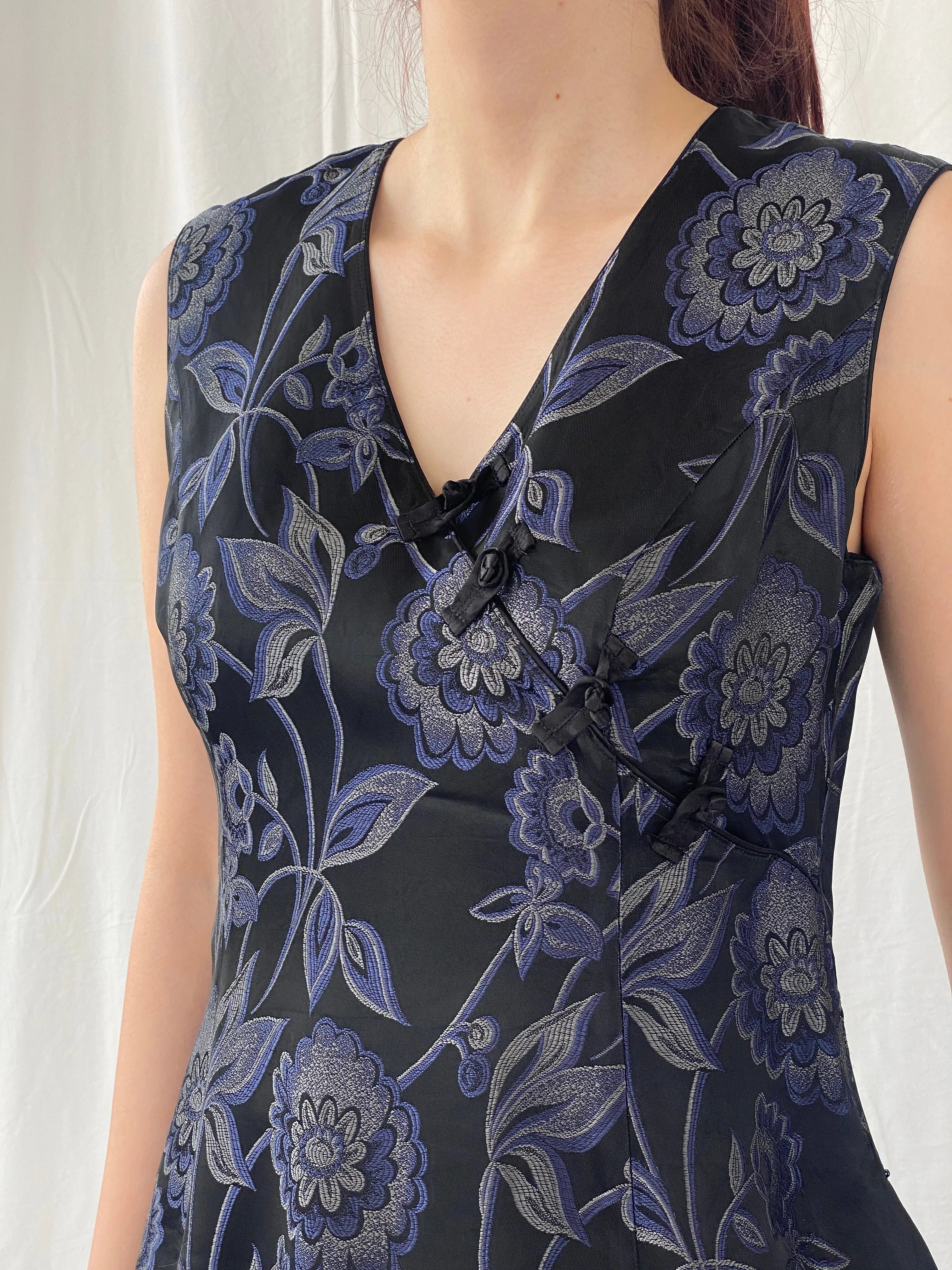 Vintage TINTORETTO Black Blue Floral Sleeveless Wrap Blouse Chinese Brocade Top - L - Balagan Vintage Sleeveless Top 90s, Ayah, floral, floral embroidery, floral top, sleeveless top