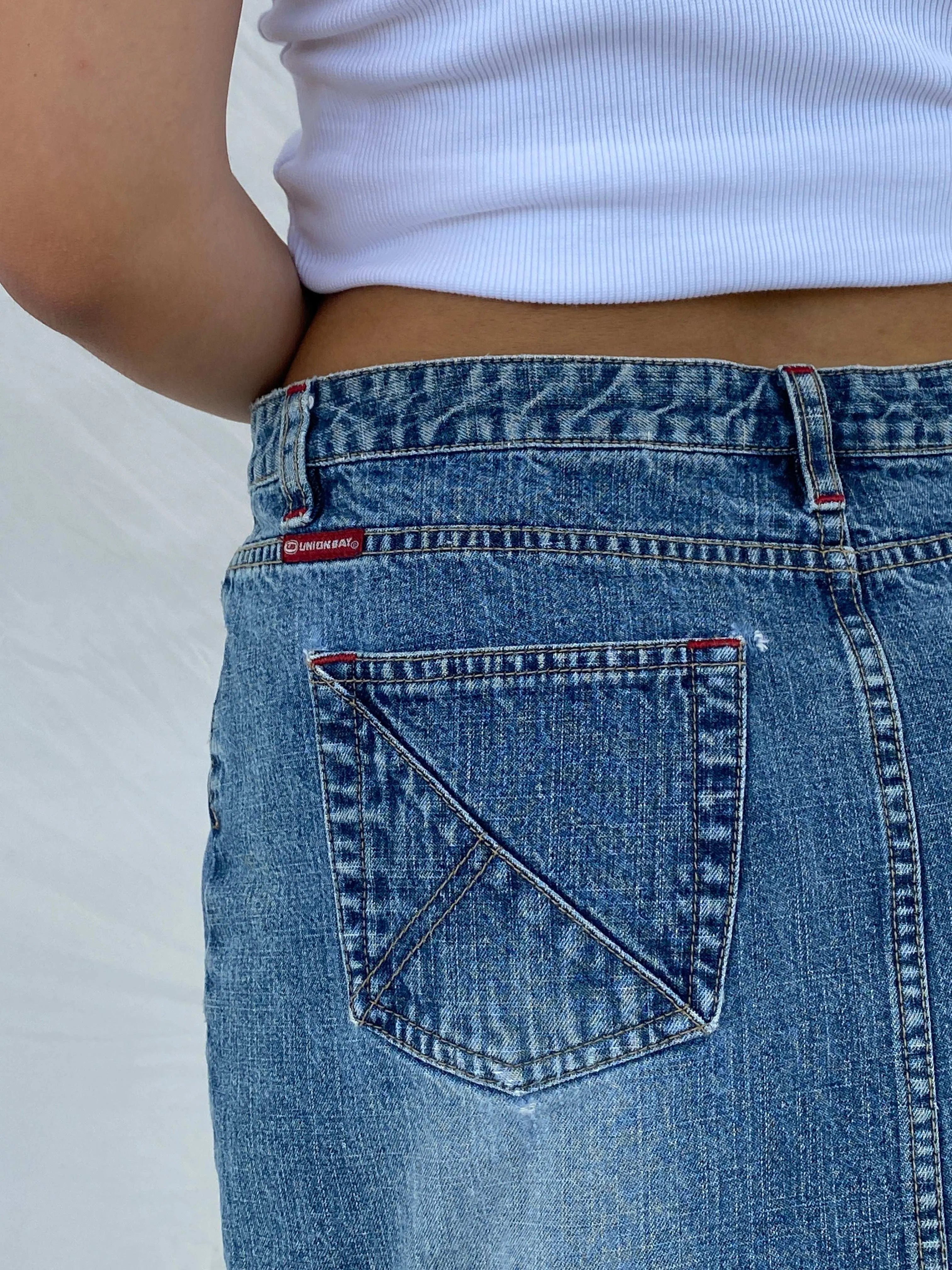 Vintage Union Bay Mini Denim Skirt - M/L - Balagan Vintage Mini Skirt 00s, denim, Lana, mini skirt, summer