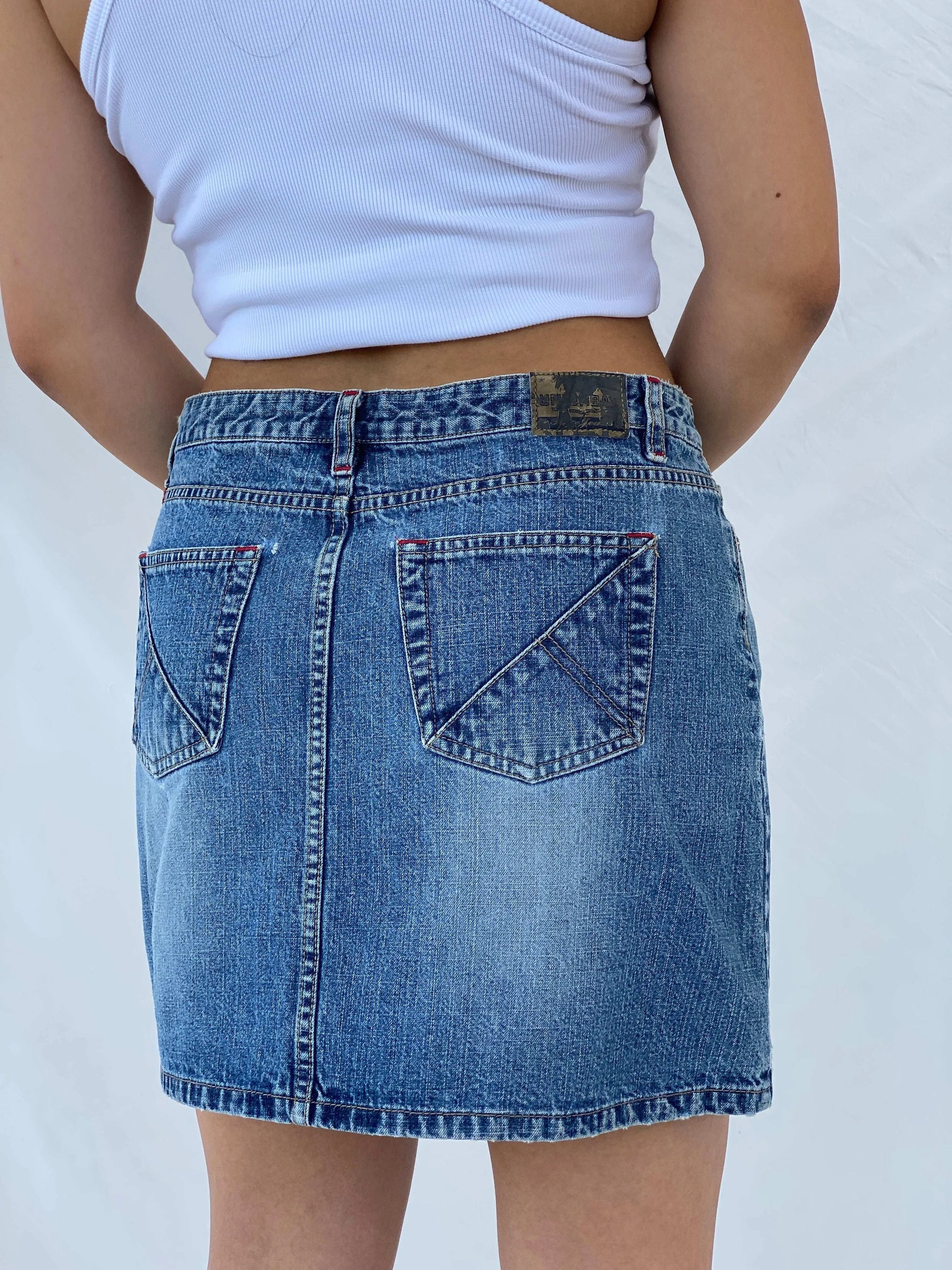 Vintage Union Bay Mini Denim Skirt - M/L - Balagan Vintage Mini Skirt 00s, denim, Lana, mini skirt, summer