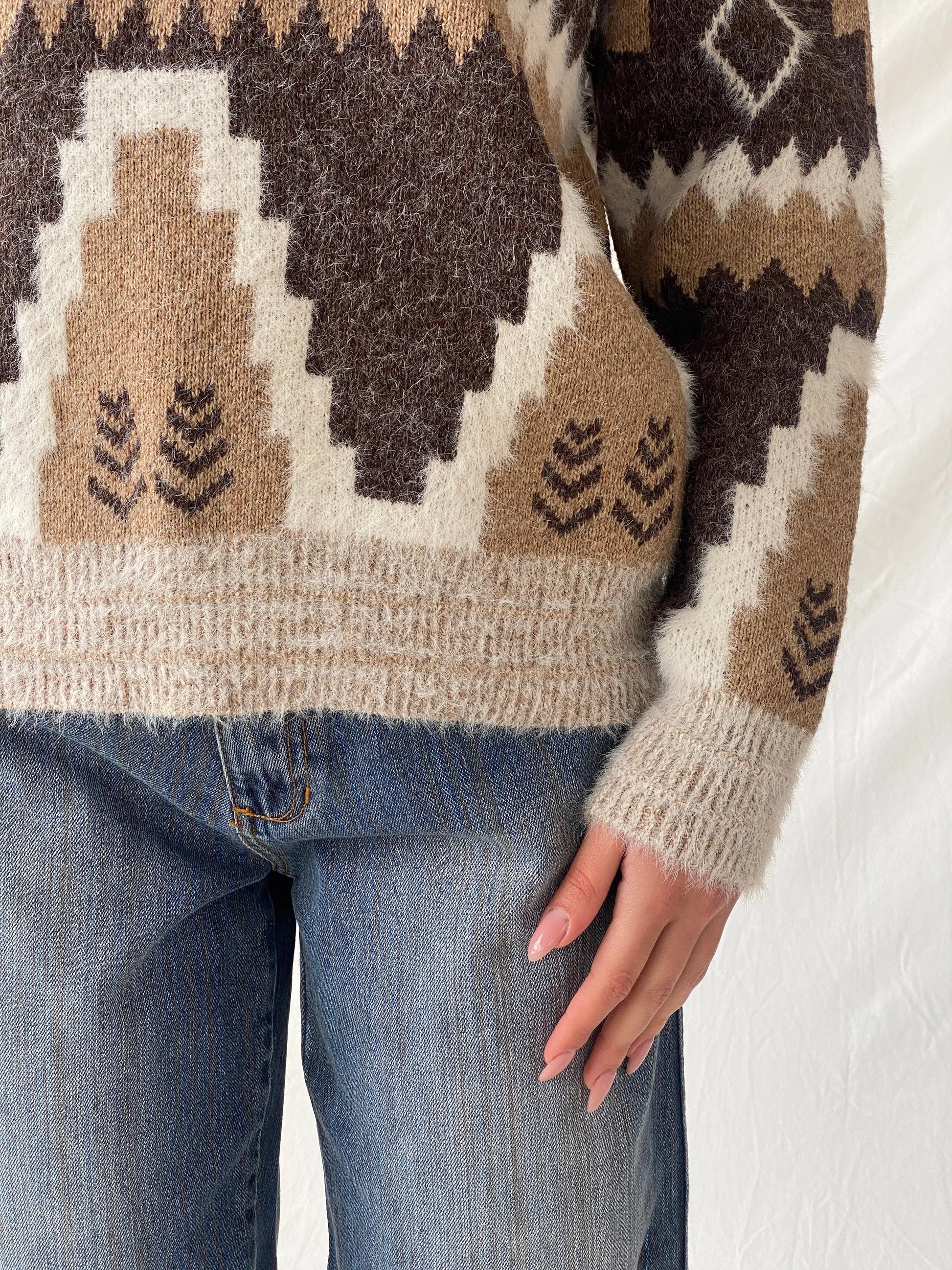 Vintage Wool & Mohair Geometric Icelandic Print V-Neck Handmade Knit Sweater - M - Balagan Vintage Sweater 90s, Christine, knitted sweater, sweater, winter