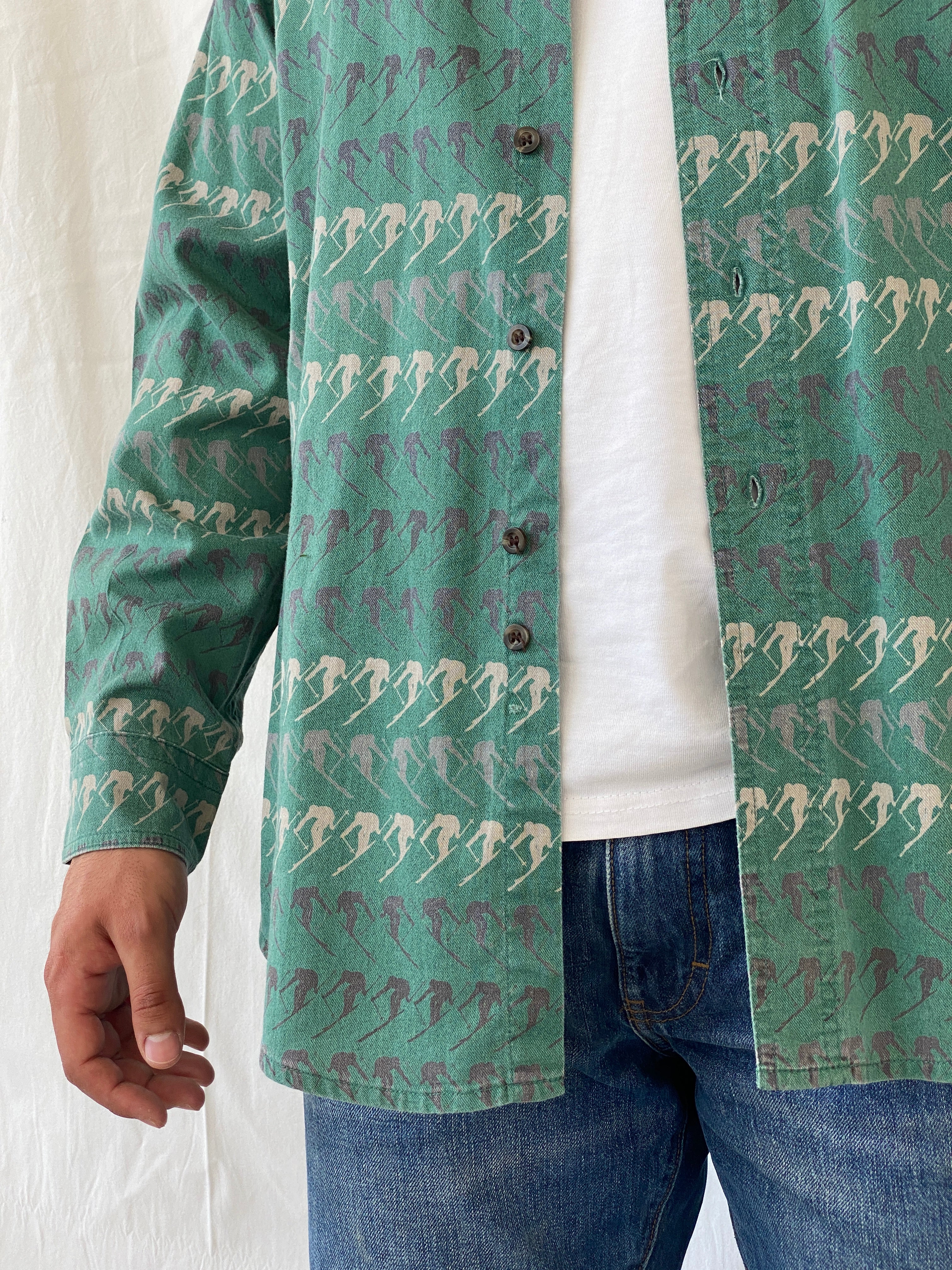 Vintage Woolrich Men’s Green Long Sleeve Cotton Skier Print Shirt - XL - Balagan Vintage Full Sleeve Shirt 90s, cotton shirt, full sleeve shirt, mens shirt, printed shirt, Ramez