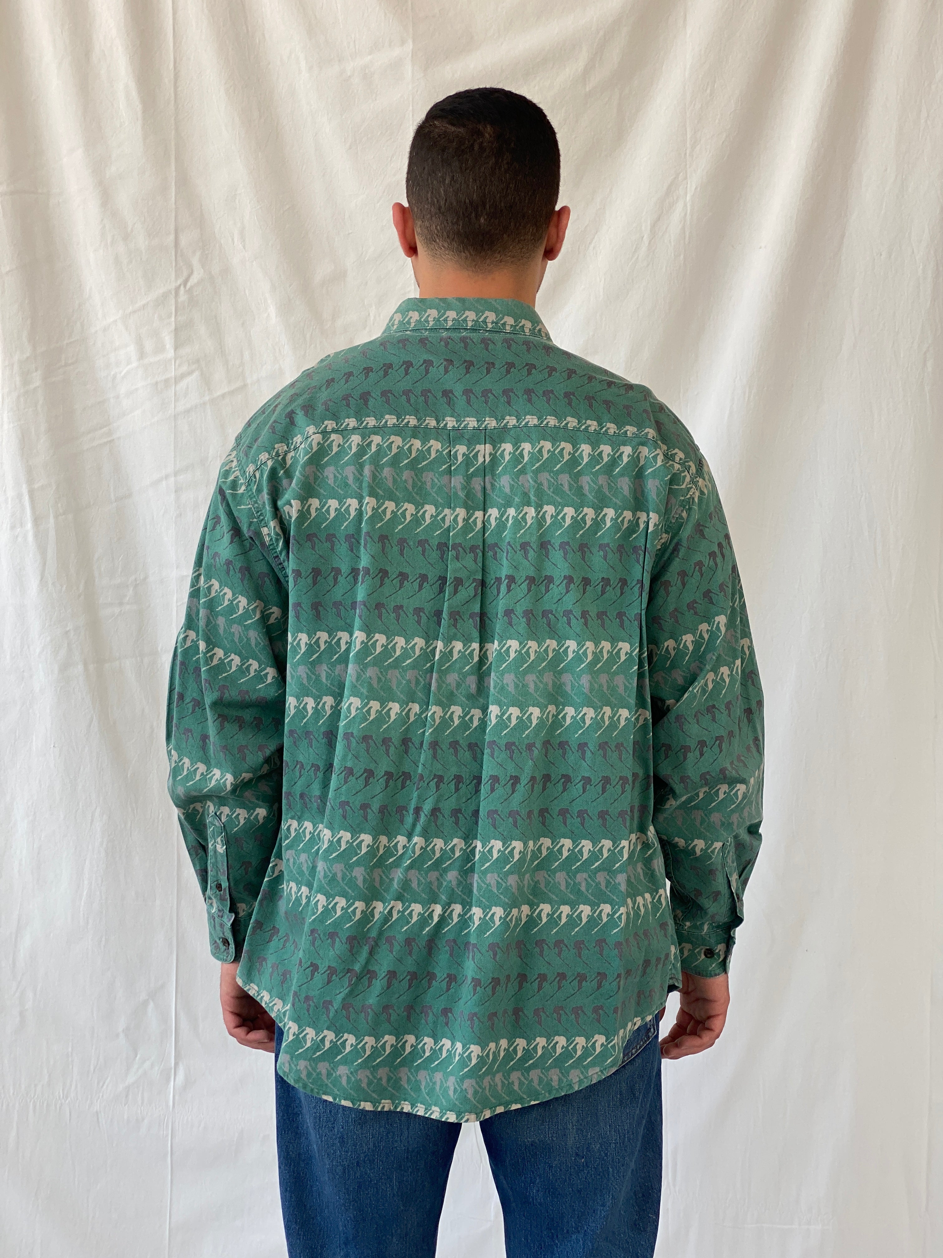 Vintage Woolrich Men’s Green Long Sleeve Cotton Skier Print Shirt - XL - Balagan Vintage Full Sleeve Shirt 90s, cotton shirt, full sleeve shirt, mens shirt, printed shirt, Ramez