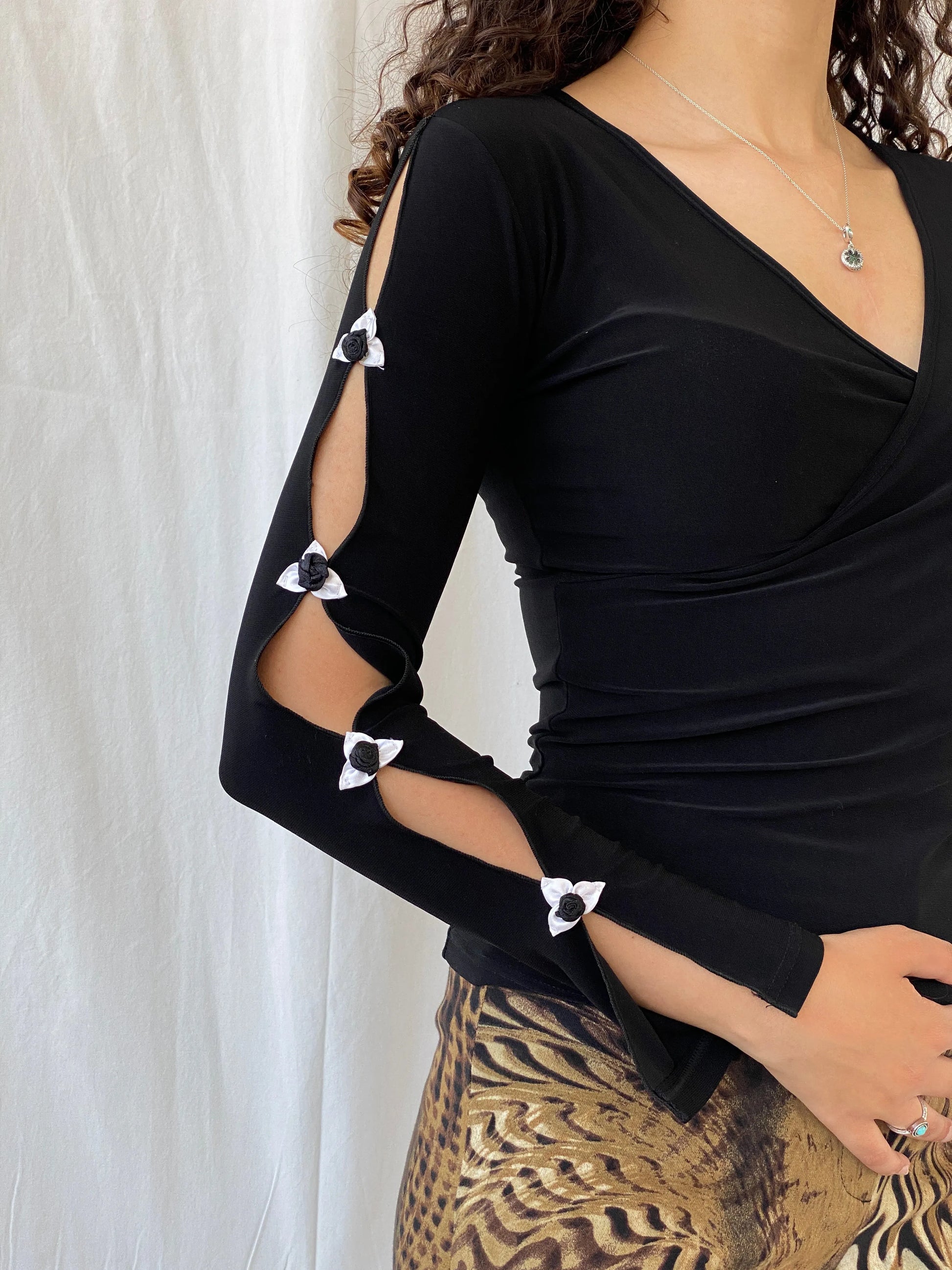 Vintage Y2K Anastasia Romantic Top With Floral Detail Cut Out Sleeve - S - Balagan Vintage Full Sleeve Top 00s, Celine, consignment, full sleeve top, Rand, women top