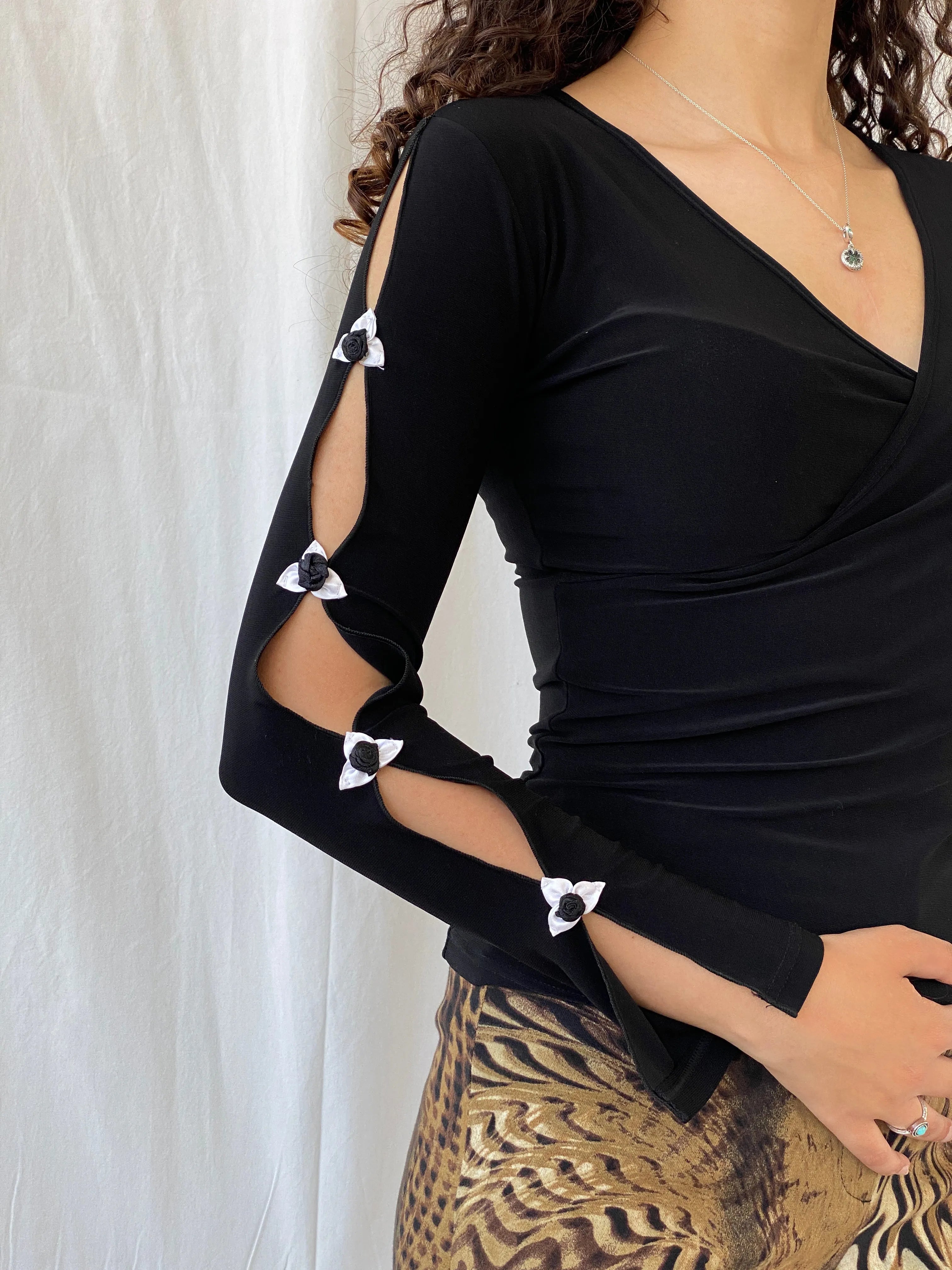 Vintage Y2K Anastasia Romantic Top With Floral Detail Cut Out Sleeve - S - Balagan Vintage Full Sleeve Top 00s, Celine, consignment, full sleeve top, Rand, women top