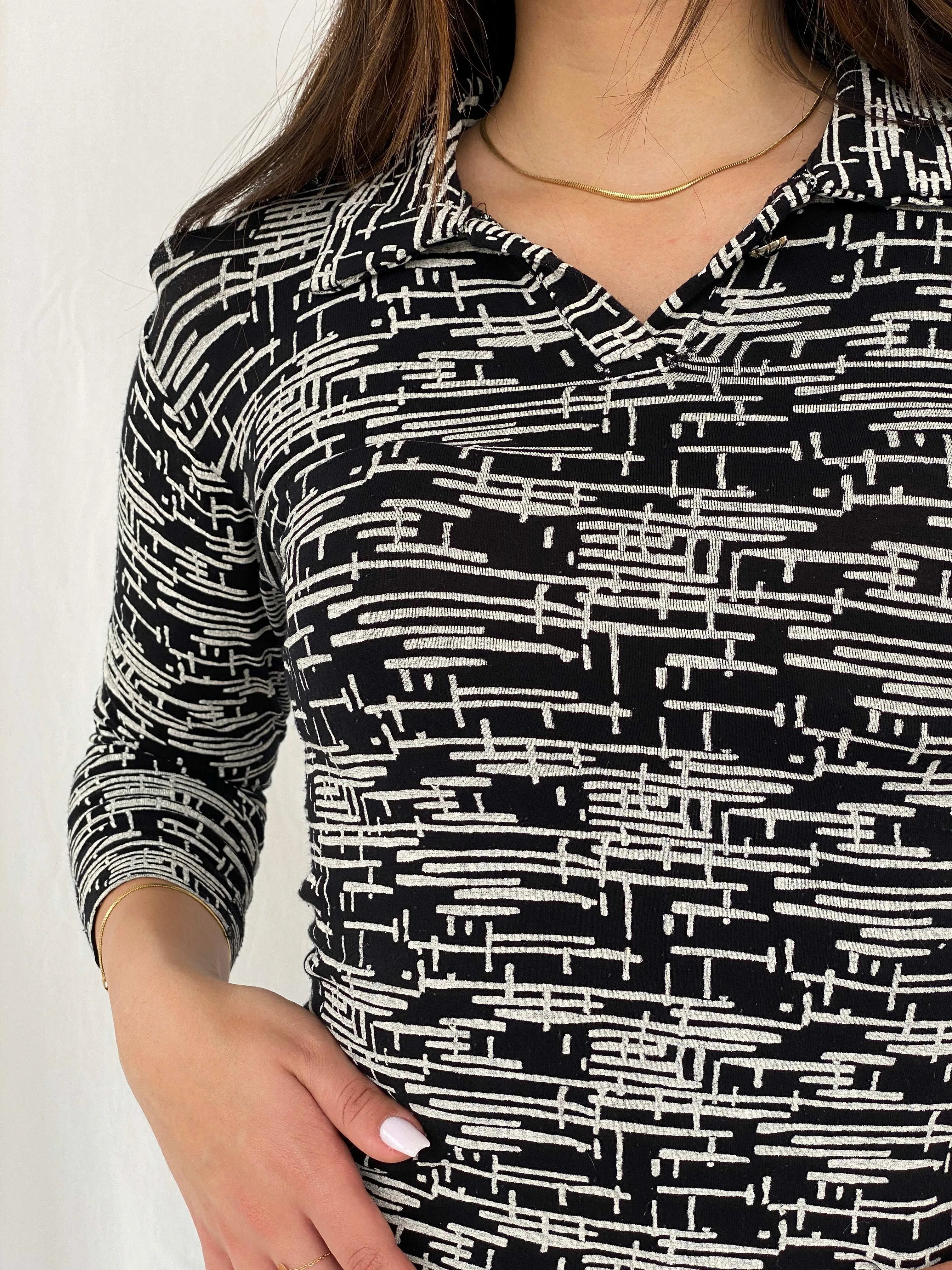 Vintage Y2K Black and White Full Sleeve Top - Size M - Balagan Vintage Full Sleeve Top 00s, full sleeve top, Rama