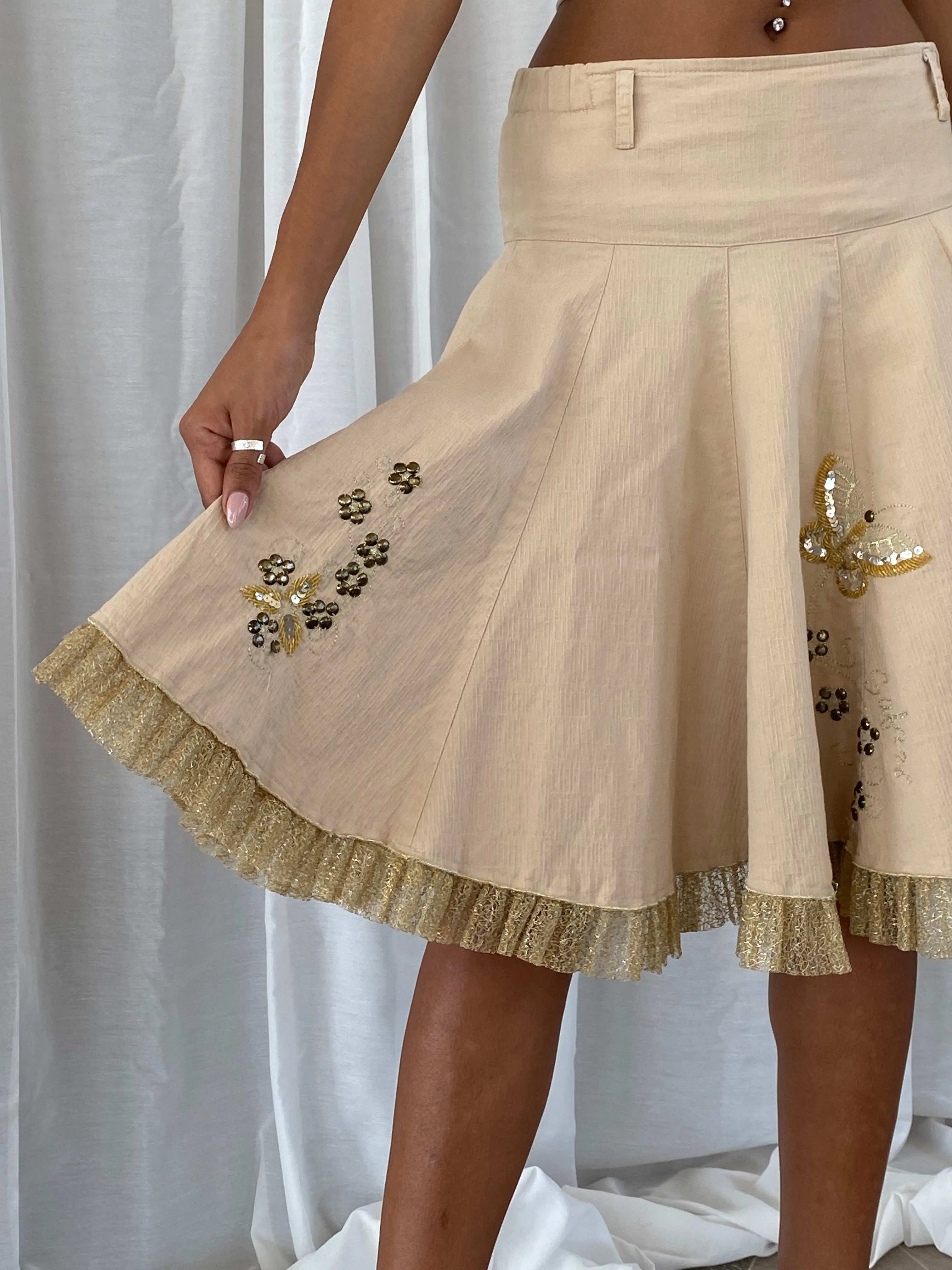 Vintage Y2K KS Embroidered Beige Midi Tulle Hem Skirt - XS - Balagan Vintage Midi Skirt 90s, mini skirt, summer, Tojan
