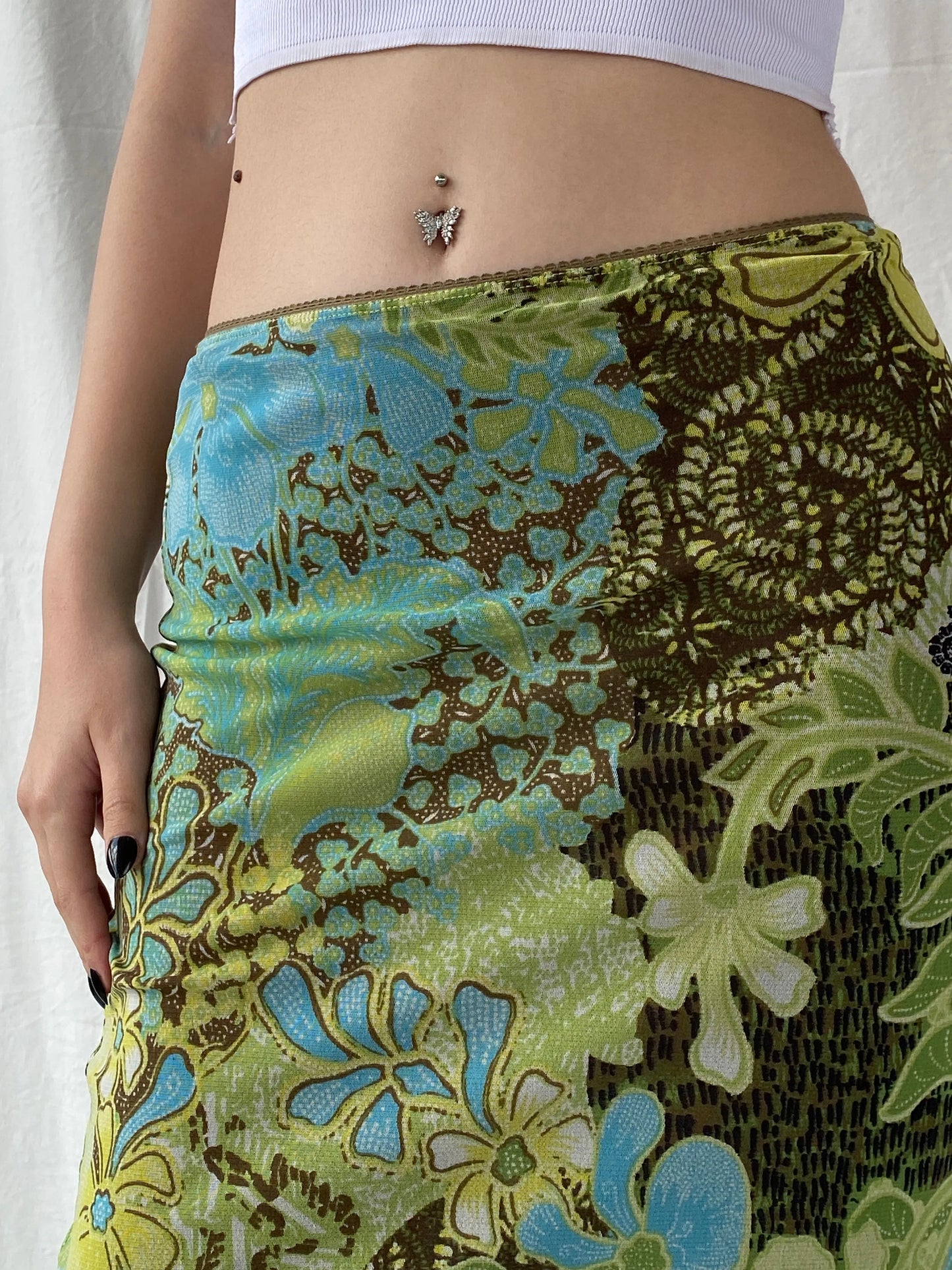 Vintage Y2K Public Paisley Floral Print Green Knee Length Skirt - M - Balagan Vintage Mini Skirt Ayah, floral, floral skirt, midi skirt, mini skirt, skirt