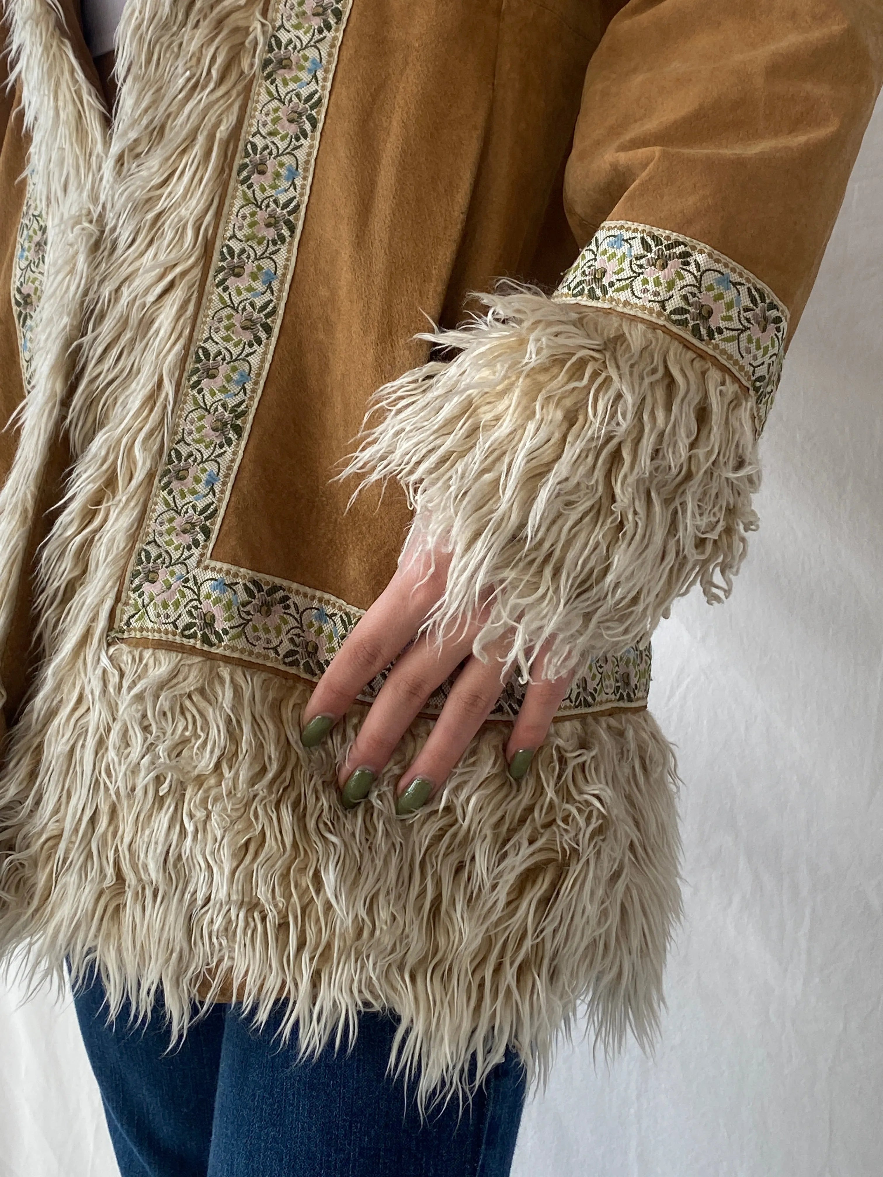 Vintage Y2K Xhilaration Genuine Suede Penny Lane Afghan Style Fur-Lined Floral Embroidered Coat - XL - Balagan Vintage Leather Coat 90s, brown leather, genuine leather, genuine leather jacket, NEW IN, Syntia, winter