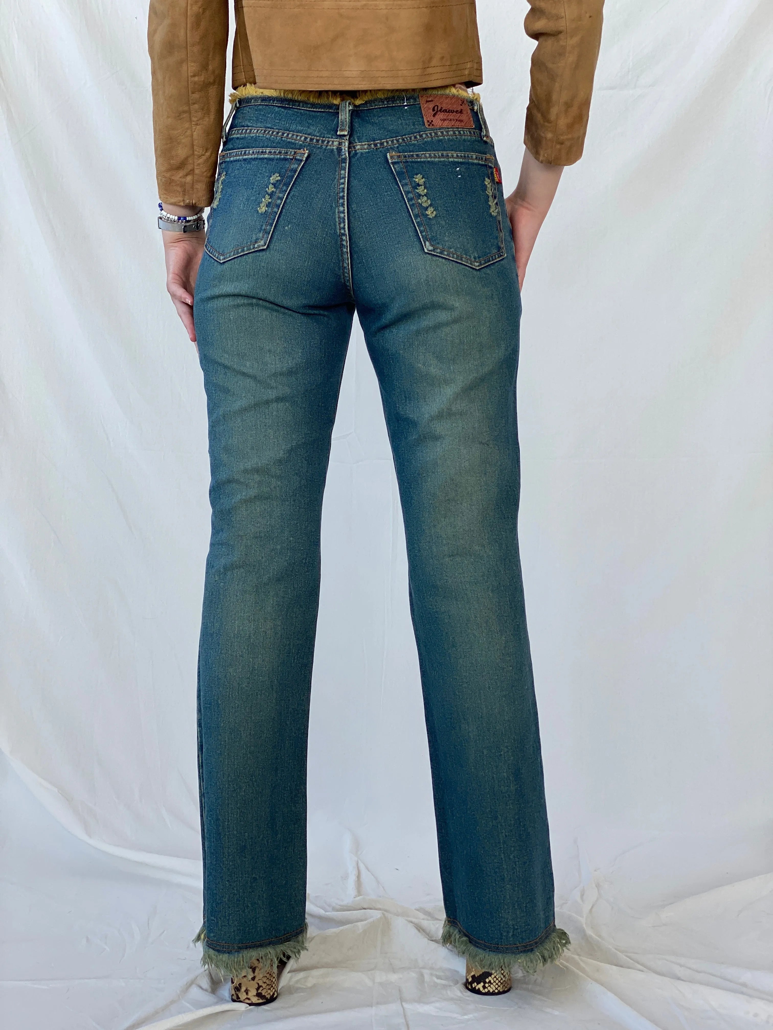 Y2K Jiawei Flared Mid-Rise Women’s Jeans - 40EUR - Balagan Vintage Jeans 00s, 90s, Ayah, denim, flare jeans, jeans