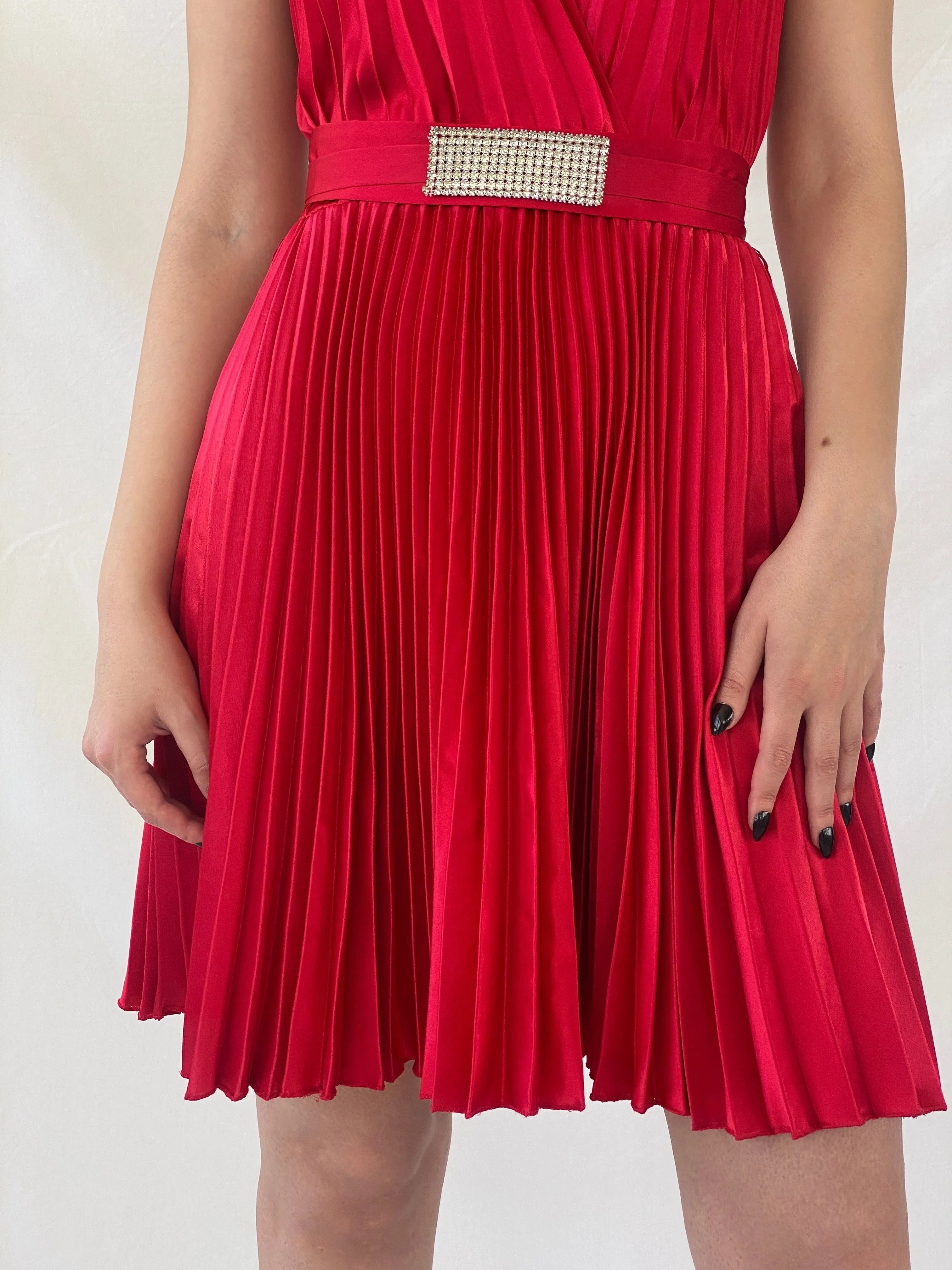 Y2K Joseph Ribkoff Red Pleated Midi Halter Neck Dress - S - Balagan Vintage Midi Dress Ayah, consignment, dress, midi dress, Shireen, Wedding Guest, winter