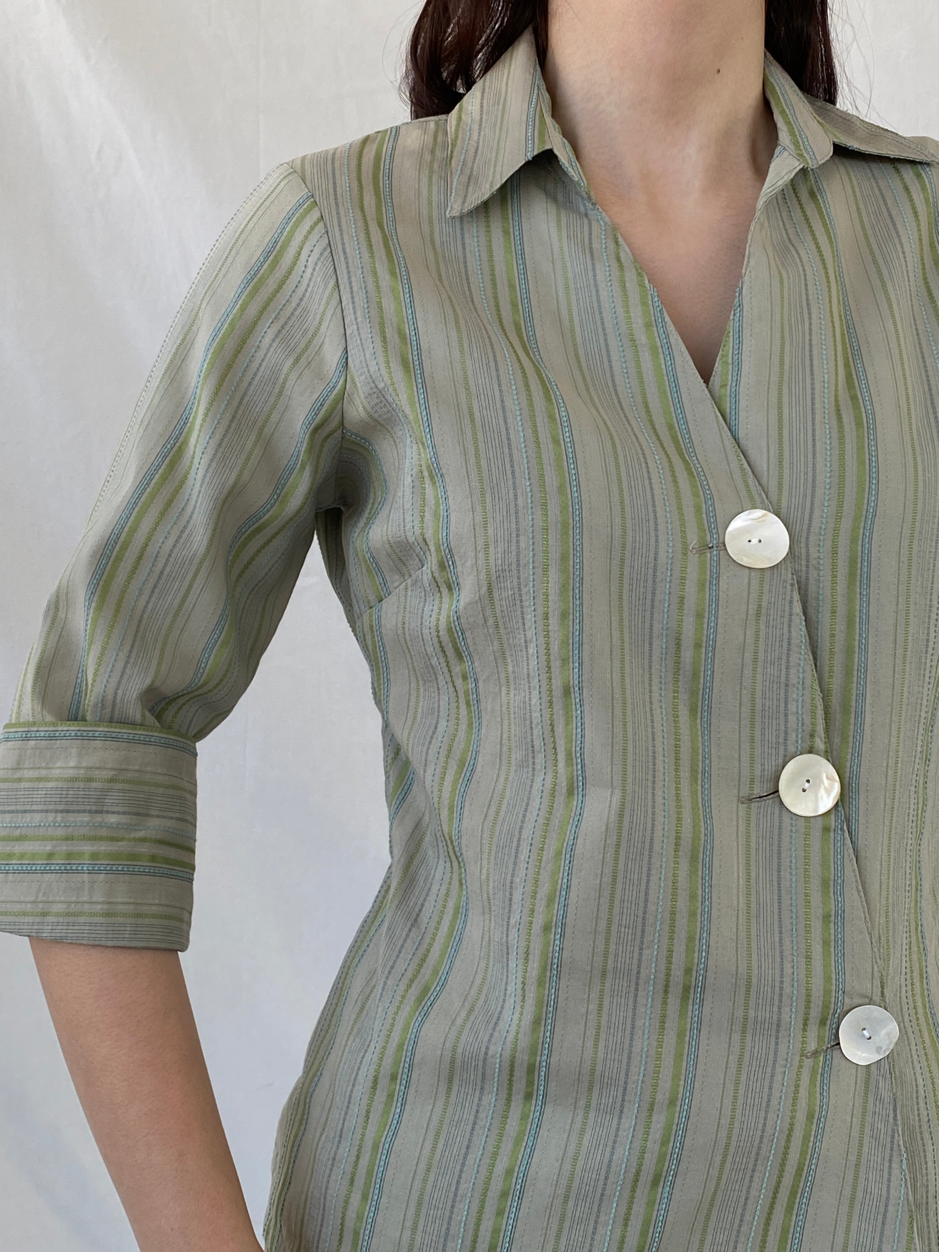 Y2K Kiabi Woman Office Core Green Striped Asymmetric Buttoned Shirt - M - Balagan Vintage Full Sleeve Shirt 00s, Ayah, cotton shirt, full sleeve shirt, NEW IN, Office core, shirt, women shirt