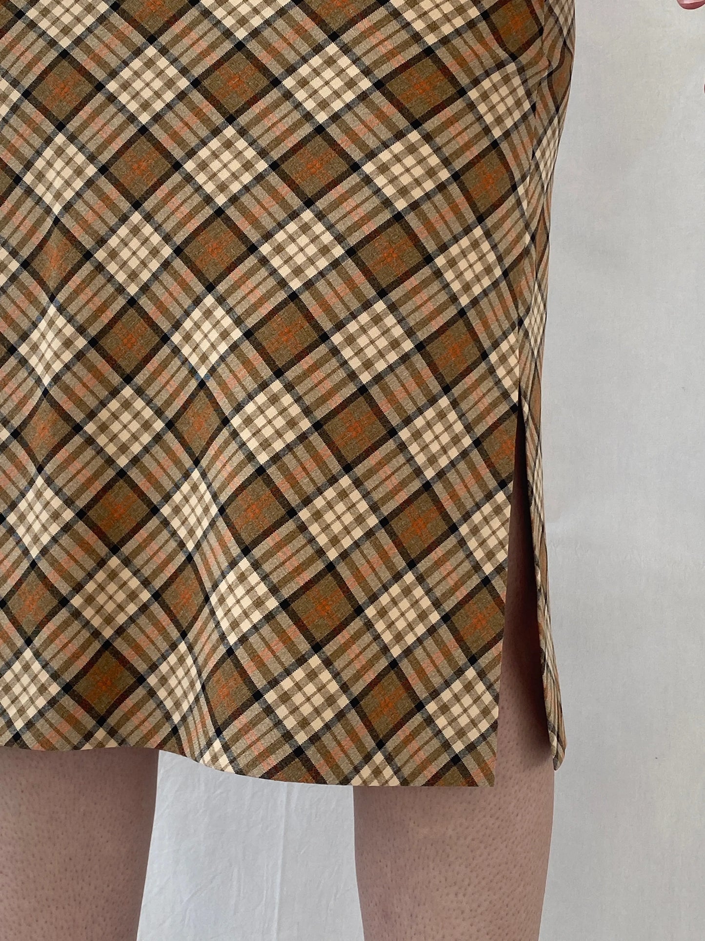Y2K Kookai Beige Plaid Tartan Check Midi Skirt - M - Balagan Vintage Midi Skirt Ayah, midi skirt, plaid, plaid skirt, striped, winter