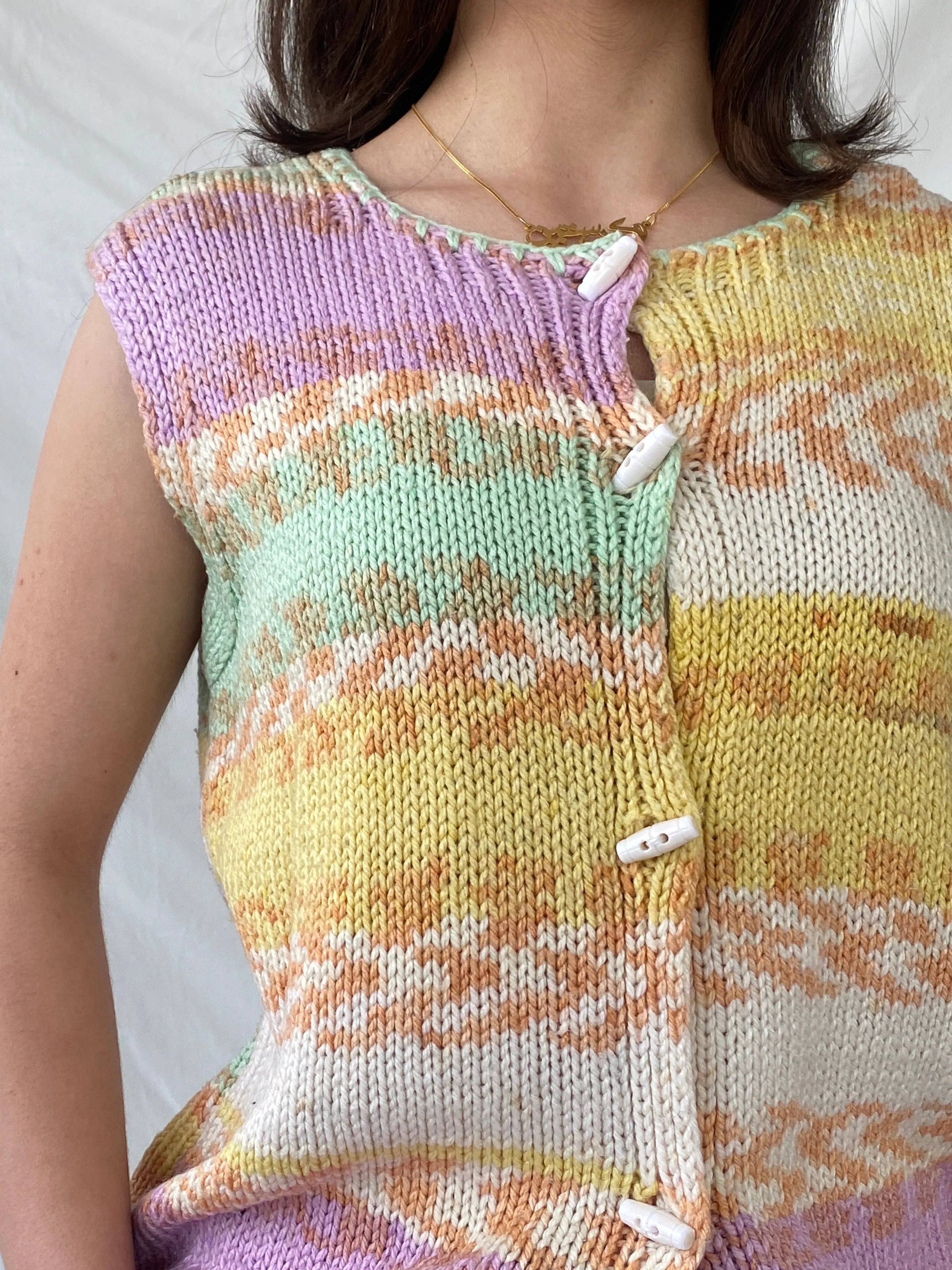 Y2K Pastel Colored Button Up Knitted Vest - M - Balagan Vintage Sleeveless Top 90s, Christine, knit, knitted, knitted vest, Top, winter, women top