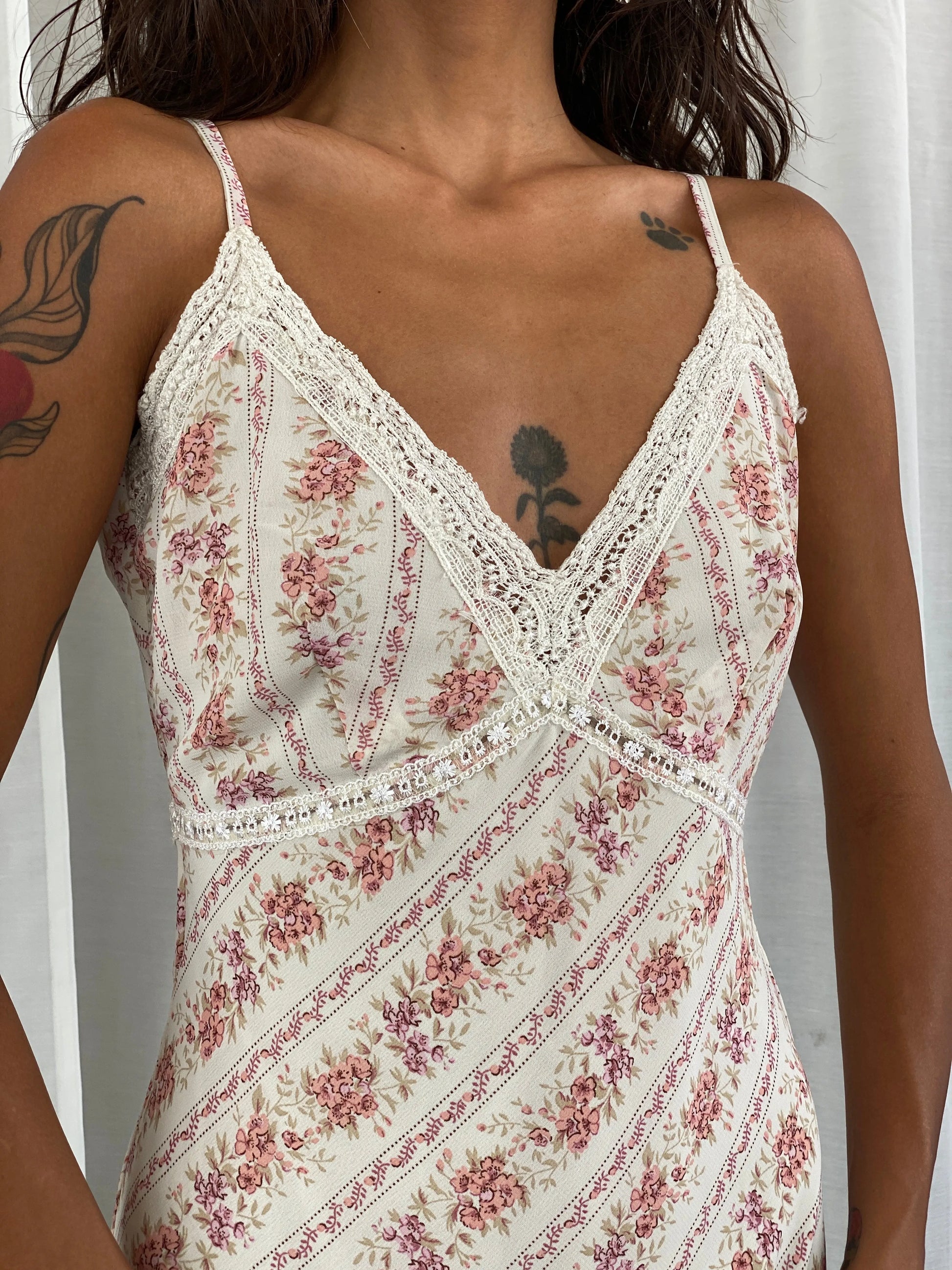 Y2K Vero Moda Midi Floral Women’s Romantic Summer Dress - S - Balagan Vintage Midi Dress 00s, floral, floral dress, midi dress, summer, Tojan