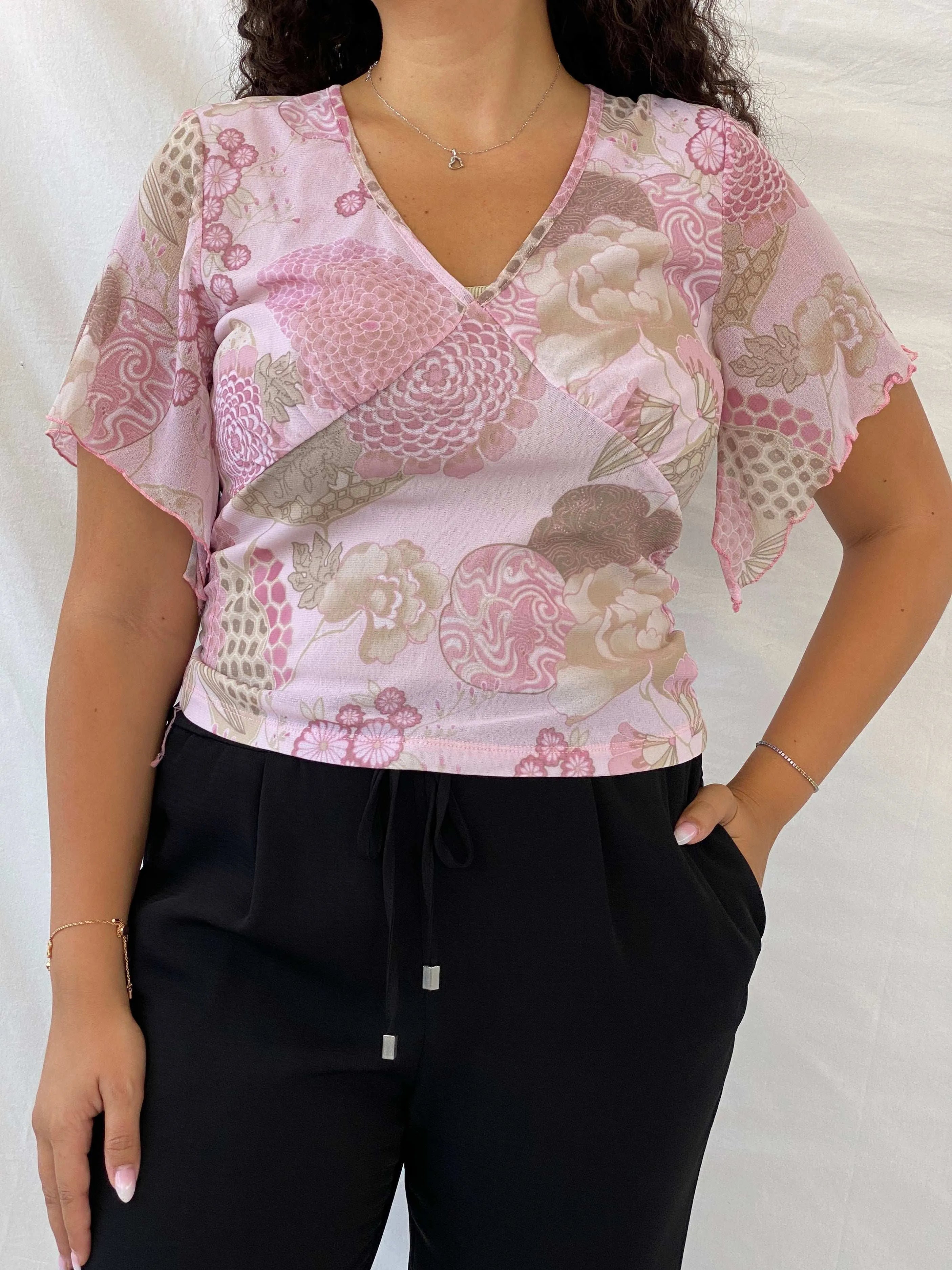 Y2K Wallis Floral Mesh Pink Half-Sleeve Top - L - Balagan Vintage Half Sleeve Top 00s, 90s, Dina, floral top, mesh, mesh top