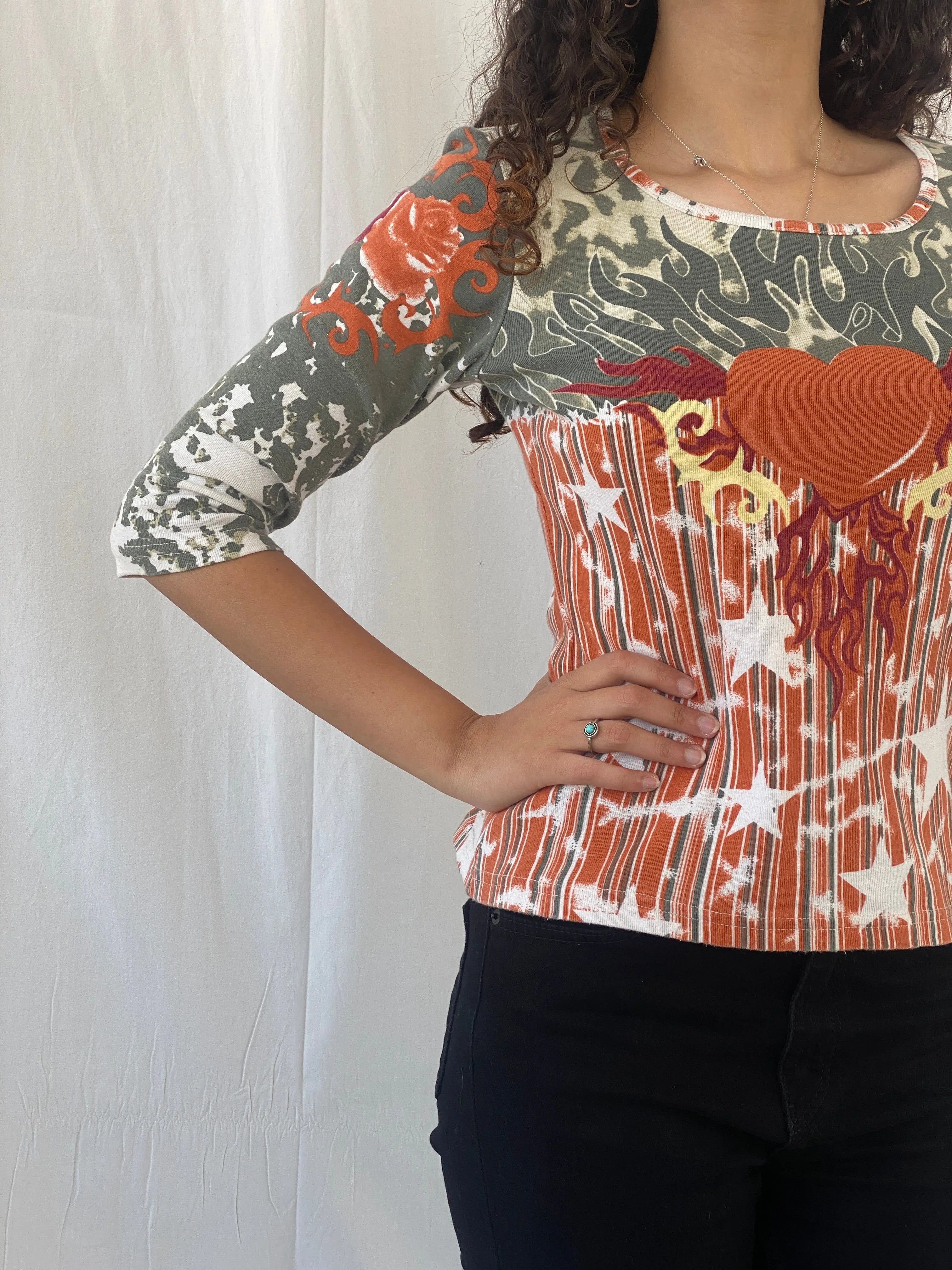 Y2K X-Mail Graphic Heart Flame Women’s Top - M/L - Balagan Vintage Full Sleeve Top 00s, Celine, full sleeve top, women top