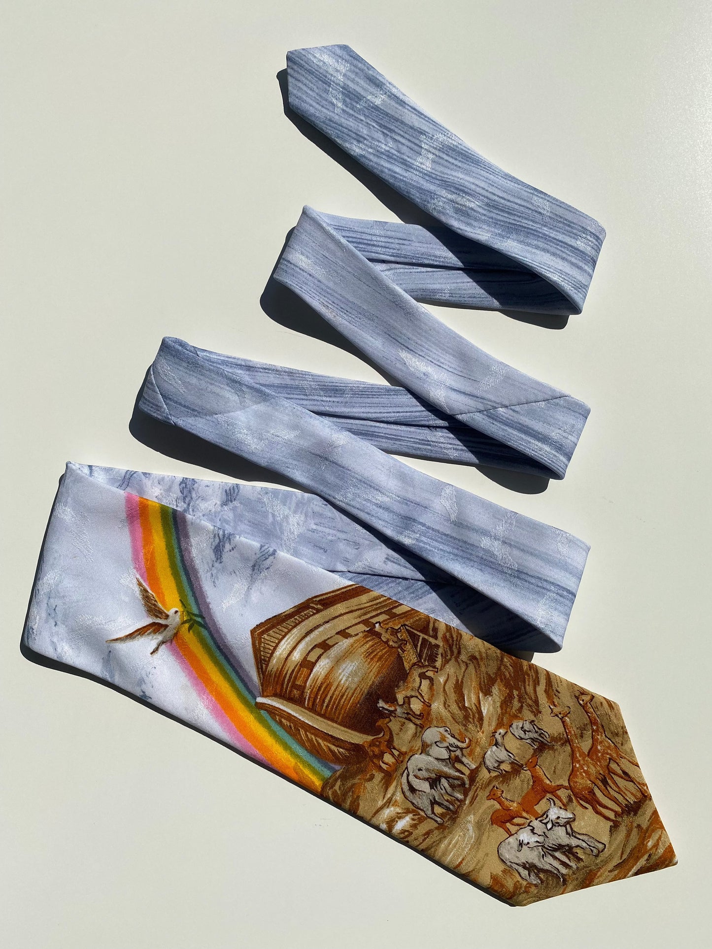 Vintage Eagles Wings Graphic Tie - Balagan Vintage Ties crazy print, graphic, graphic ties, printed ties, tie, vintage, vintage ties