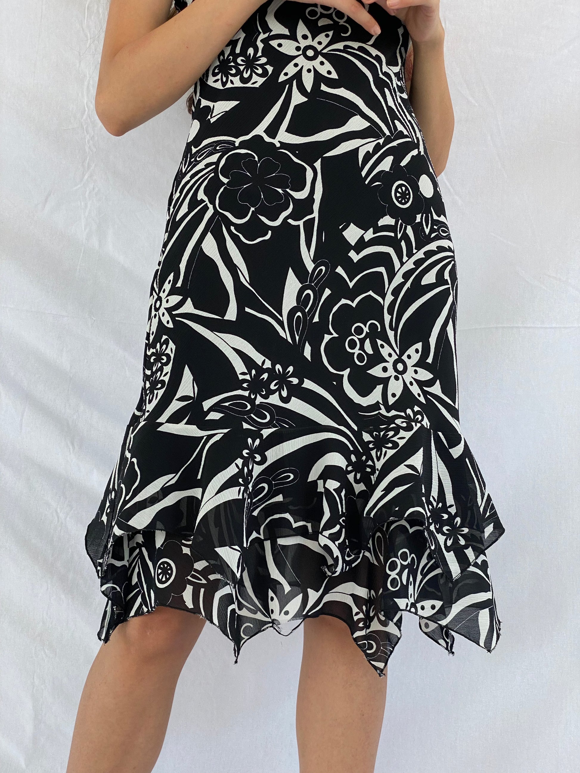 Vintage TORERO Midi Floral Dress - Balagan Vintage Midi Dress 00s, 00s dress, 90s, 90s dress, black dress, Deals, dress, floral dress, floral print, flower pattern, midi dress, Rahmeh, spaghetti strap dress, summer, summer prints, vintage, vintage dress, women