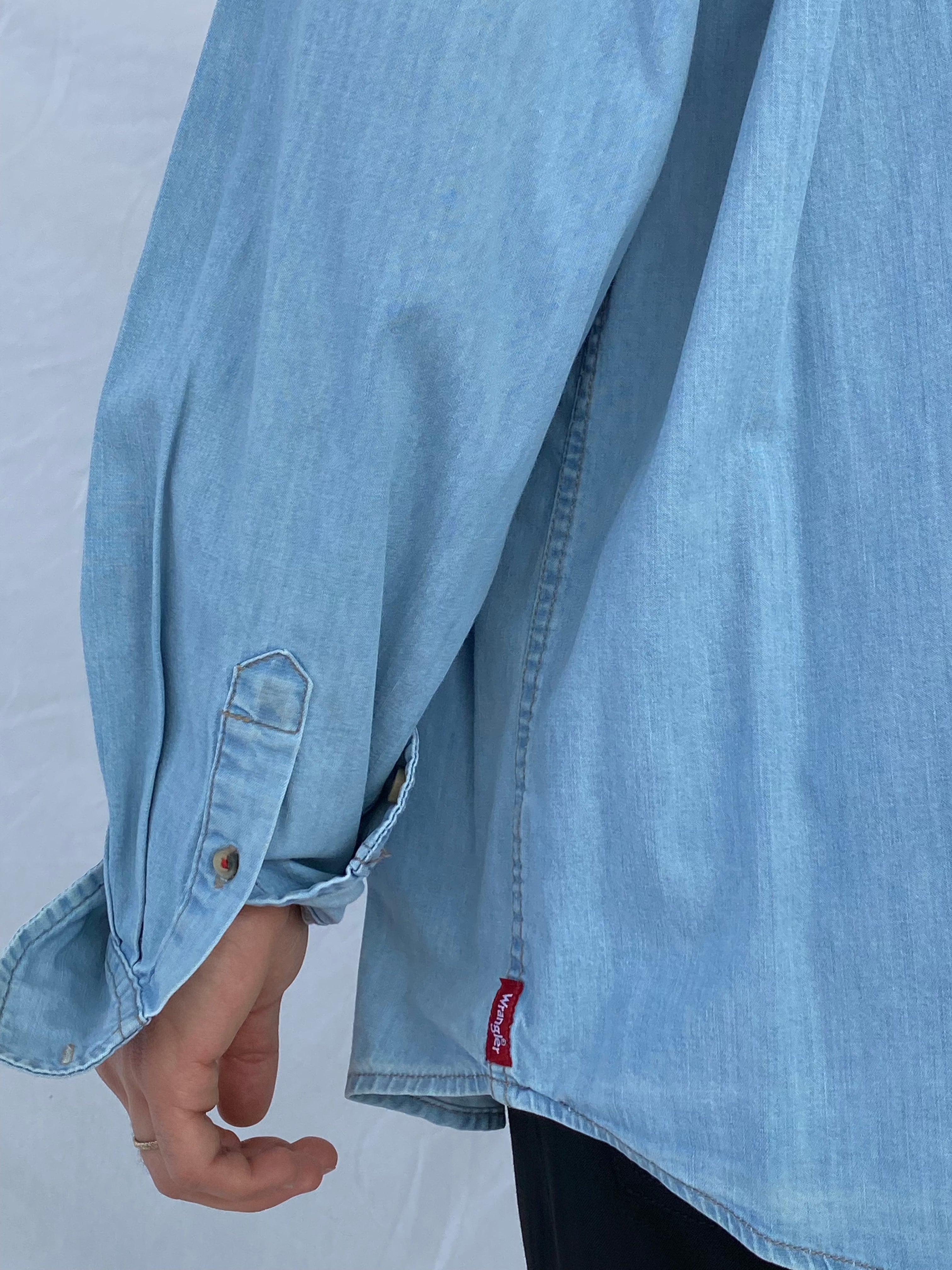 Wrangler Denim Shirt - Balagan Vintage Full Sleeve Shirt 90s, denim, outerwear, shirt, vintage, wrangler