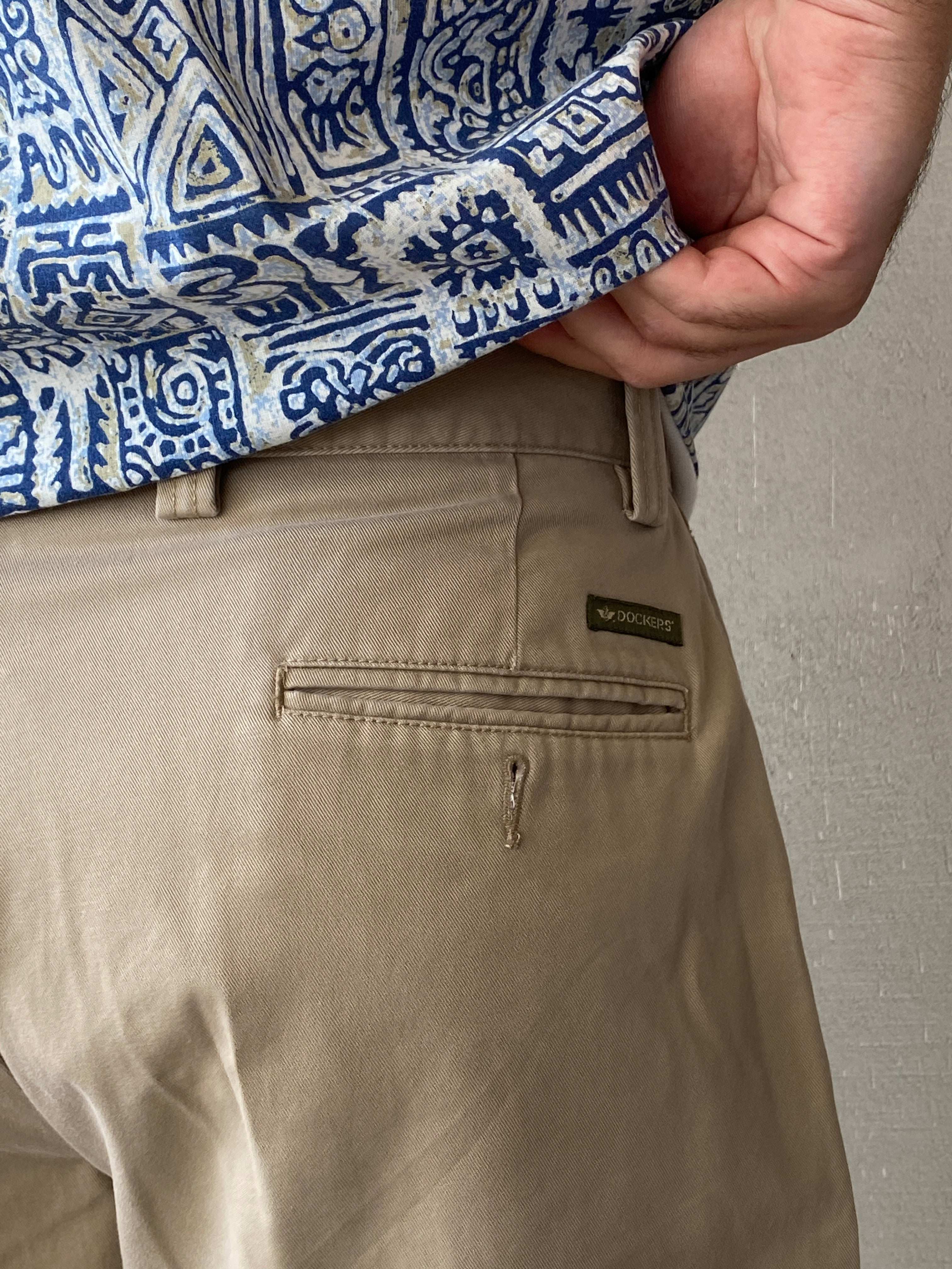 90s Dockers Khakis Cotton Men’s Shorts - Balagan Vintage Shorts 80s, 90s, Iyad, NEW IN