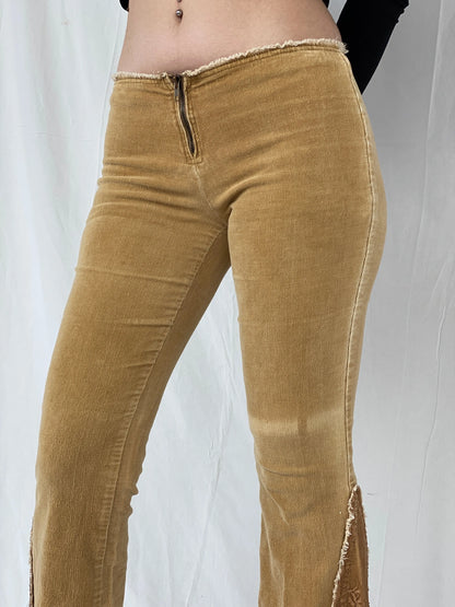 00s Forever21 Flared Lace Mid-Rise Beige Corduroy Pants - 38EUR - Balagan Vintage Corduroy Pants 00s, Ayah, corduroy pants
